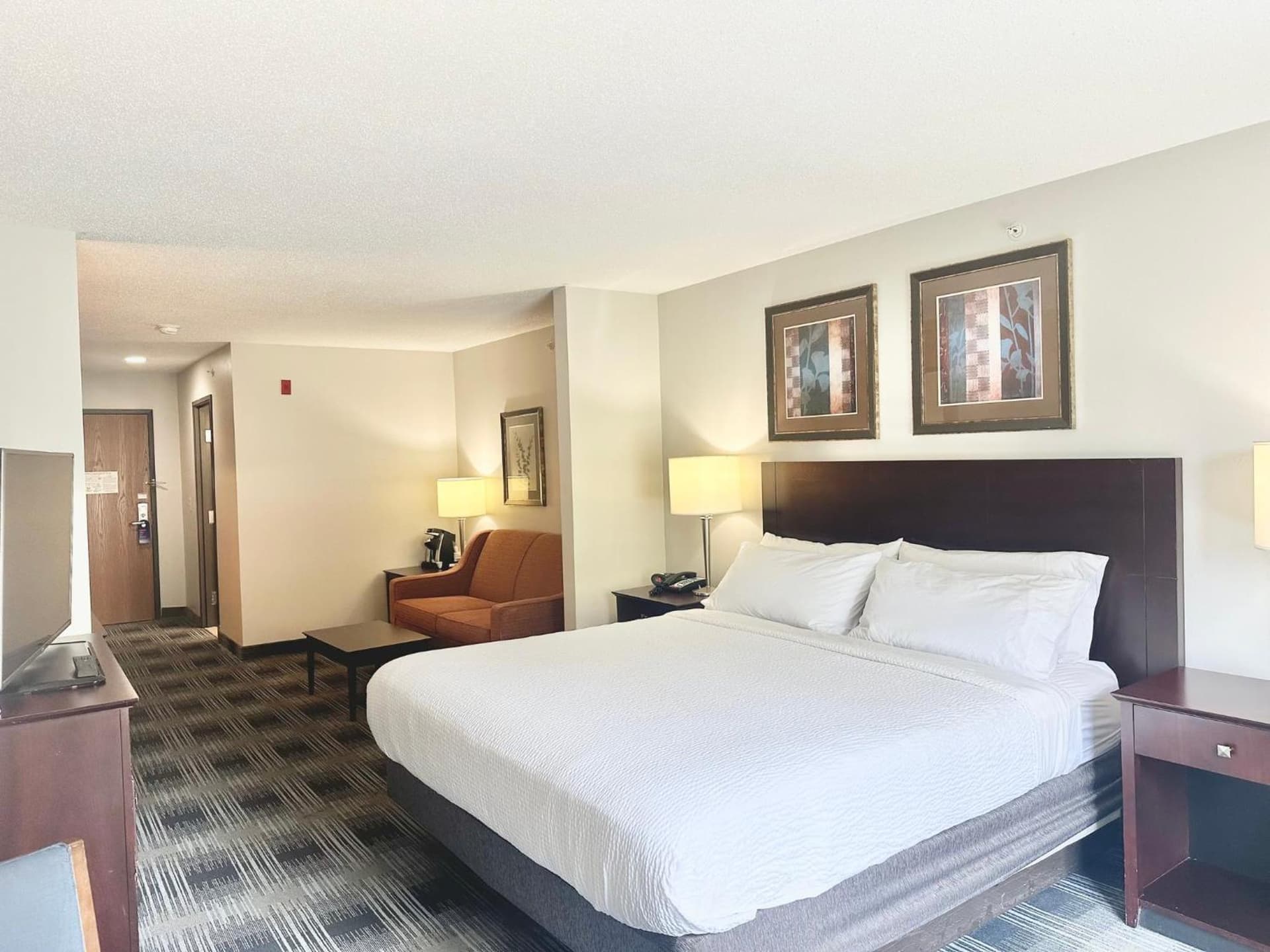 Holiday Inn Express and Suites Meriden by IHG gallery photo in Meriden, CT — image 25