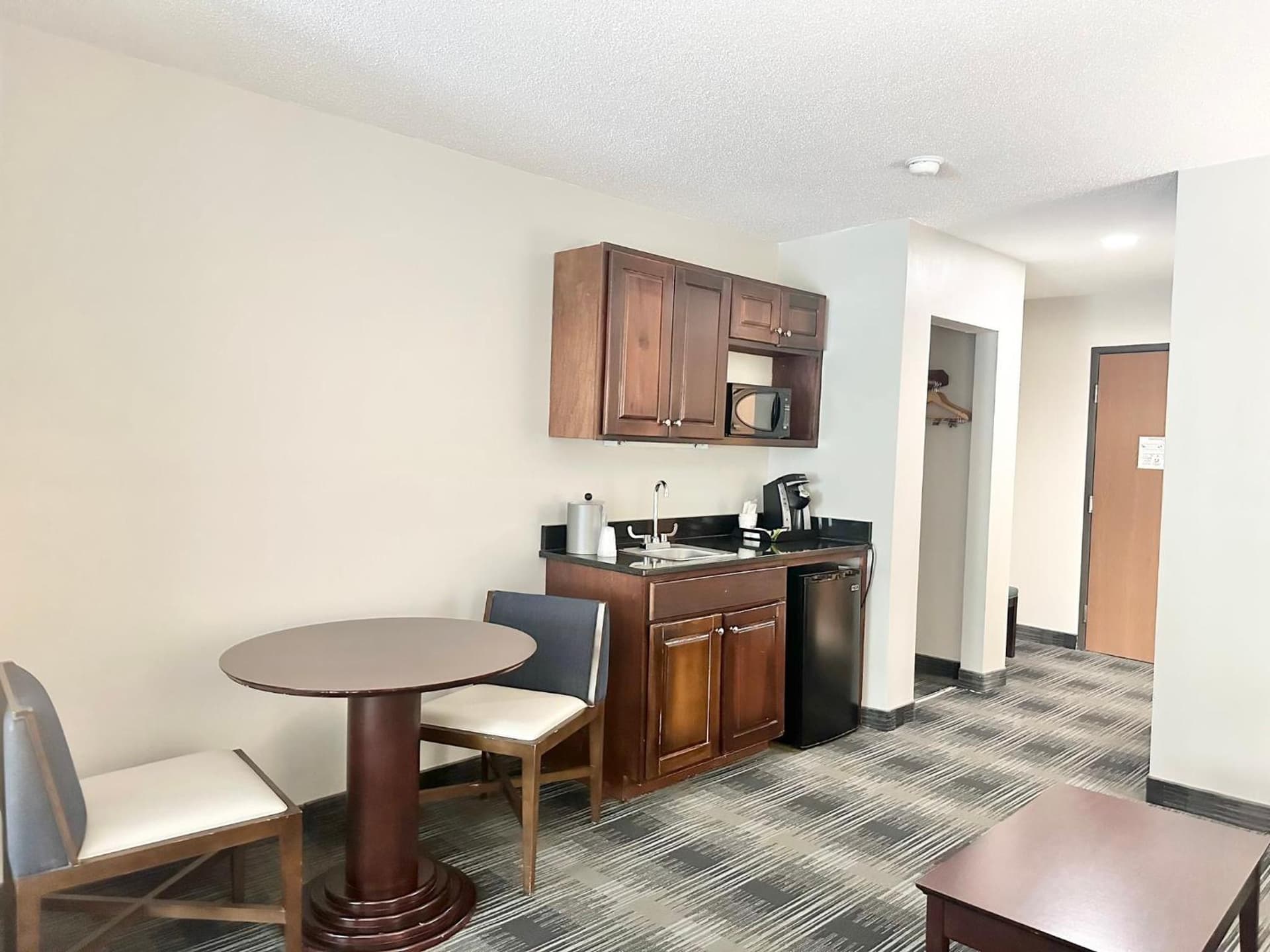 Holiday Inn Express and Suites Meriden by IHG gallery photo in Meriden, CT — image 21