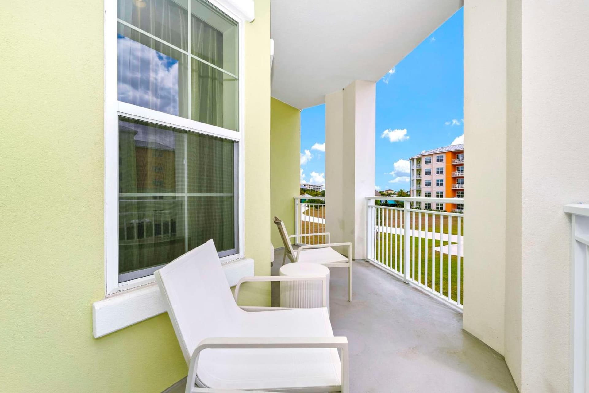 Embassy Suites By Hilton Orlando Sunset Walk gallery photo in Orlando, FL — image 43