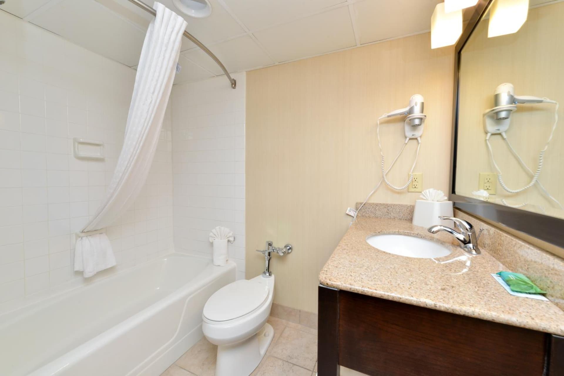 Hawthorne Inn & Conference Center gallery photo in Winston-Salem, NC — image 48