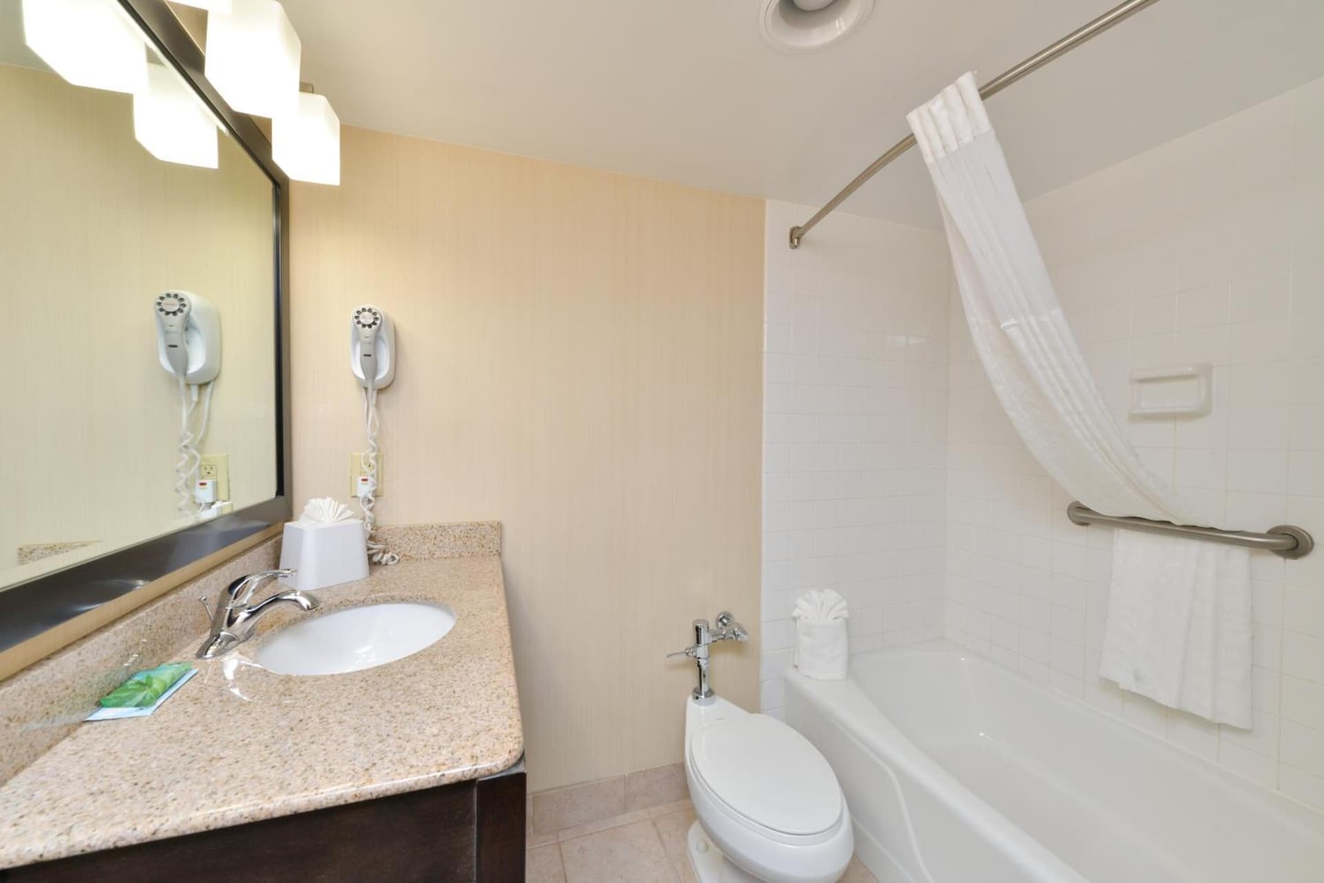 Hawthorne Inn & Conference Center gallery photo in Winston-Salem, NC — image 10
