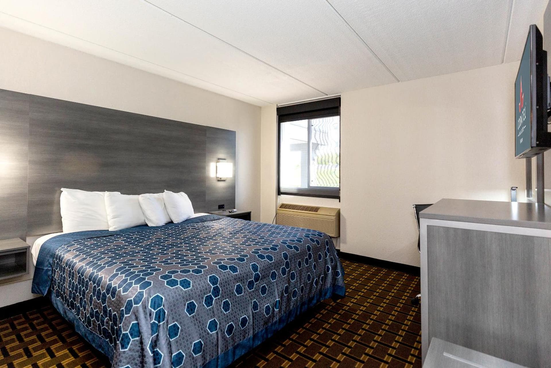 Coratel Inn & Suites by Jasper Mankato property views in Mankato, MN — gallery photo 3