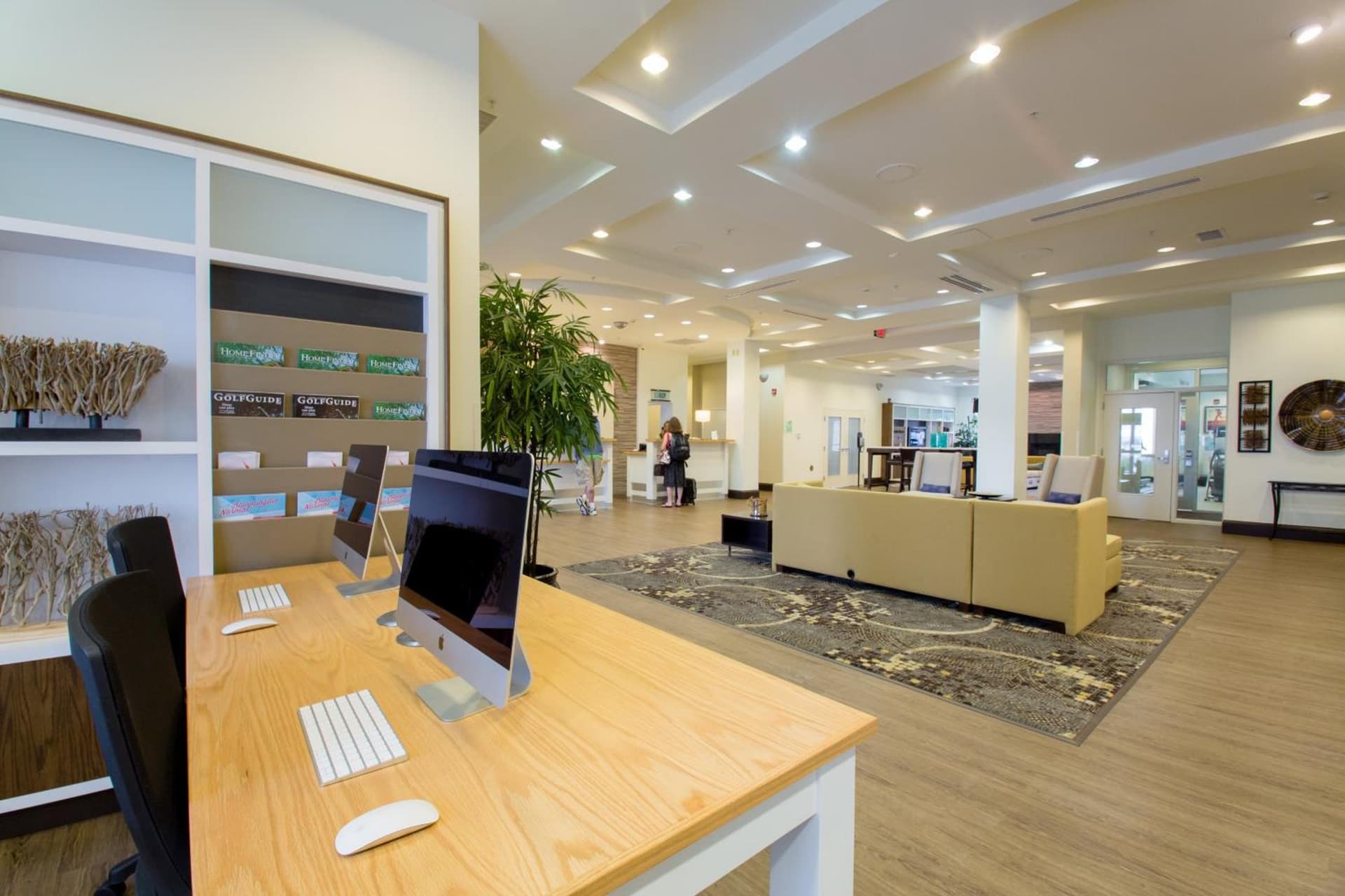 Holiday Inn Hotel & Suites Bloomington Airport by IHG gallery photo in Bloomington, IL — image 42