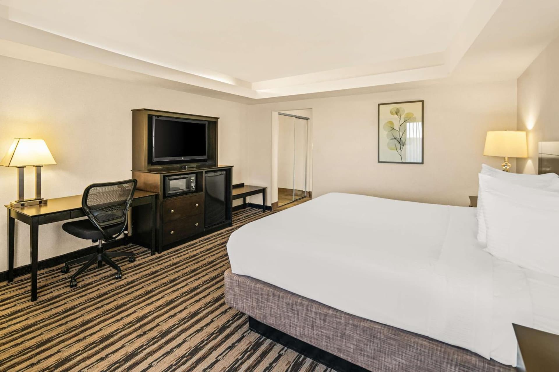 Best Western Coral Hills property views in St. George, UT — gallery photo 3