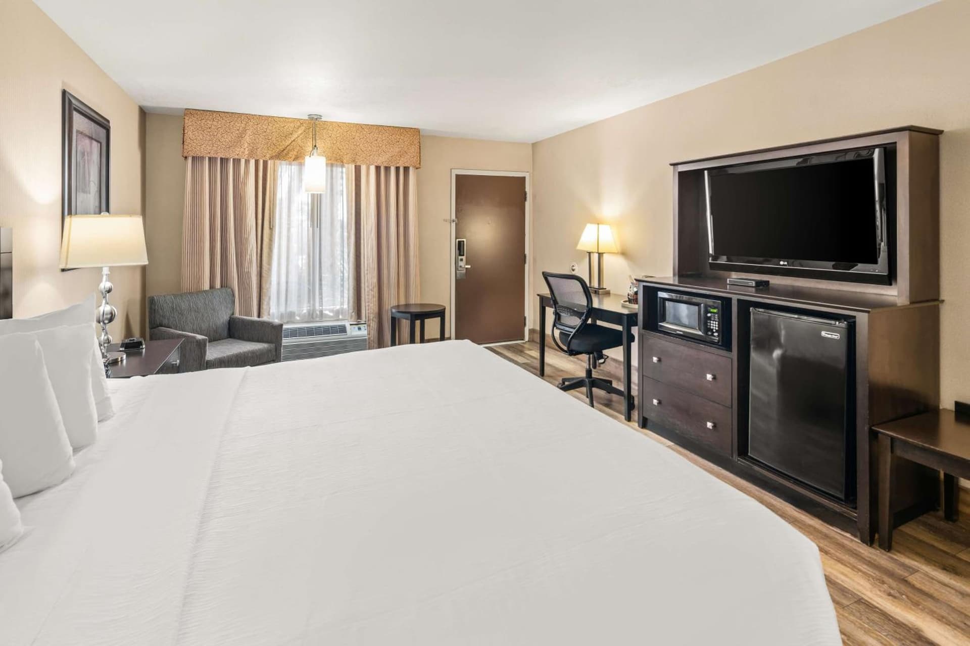 Best Western Coral Hills interior in St. George, UT — gallery photo 2