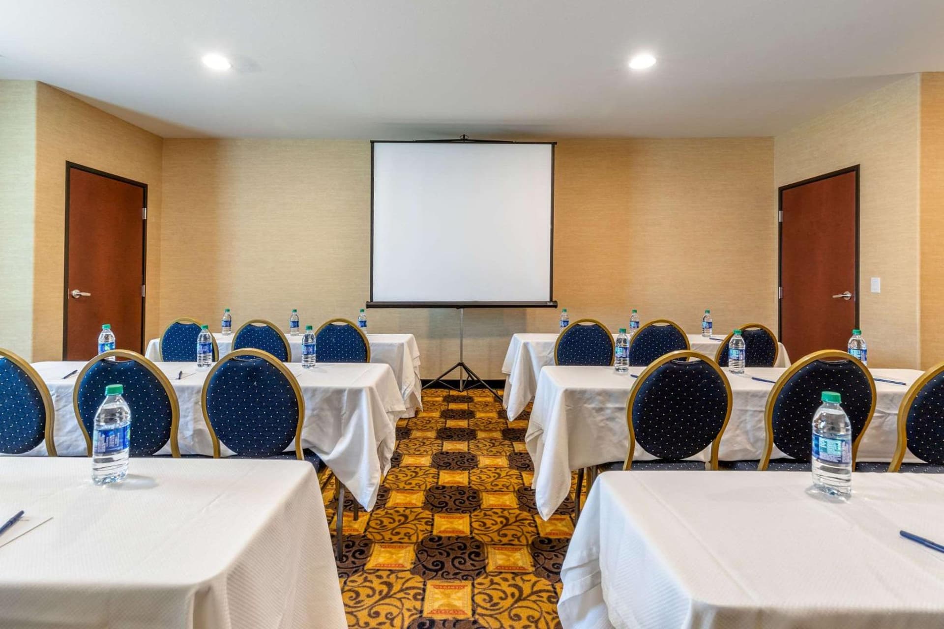 Comfort Suites San Antonio North - Stone Oak gallery photo in San Antonio, TX — image 15