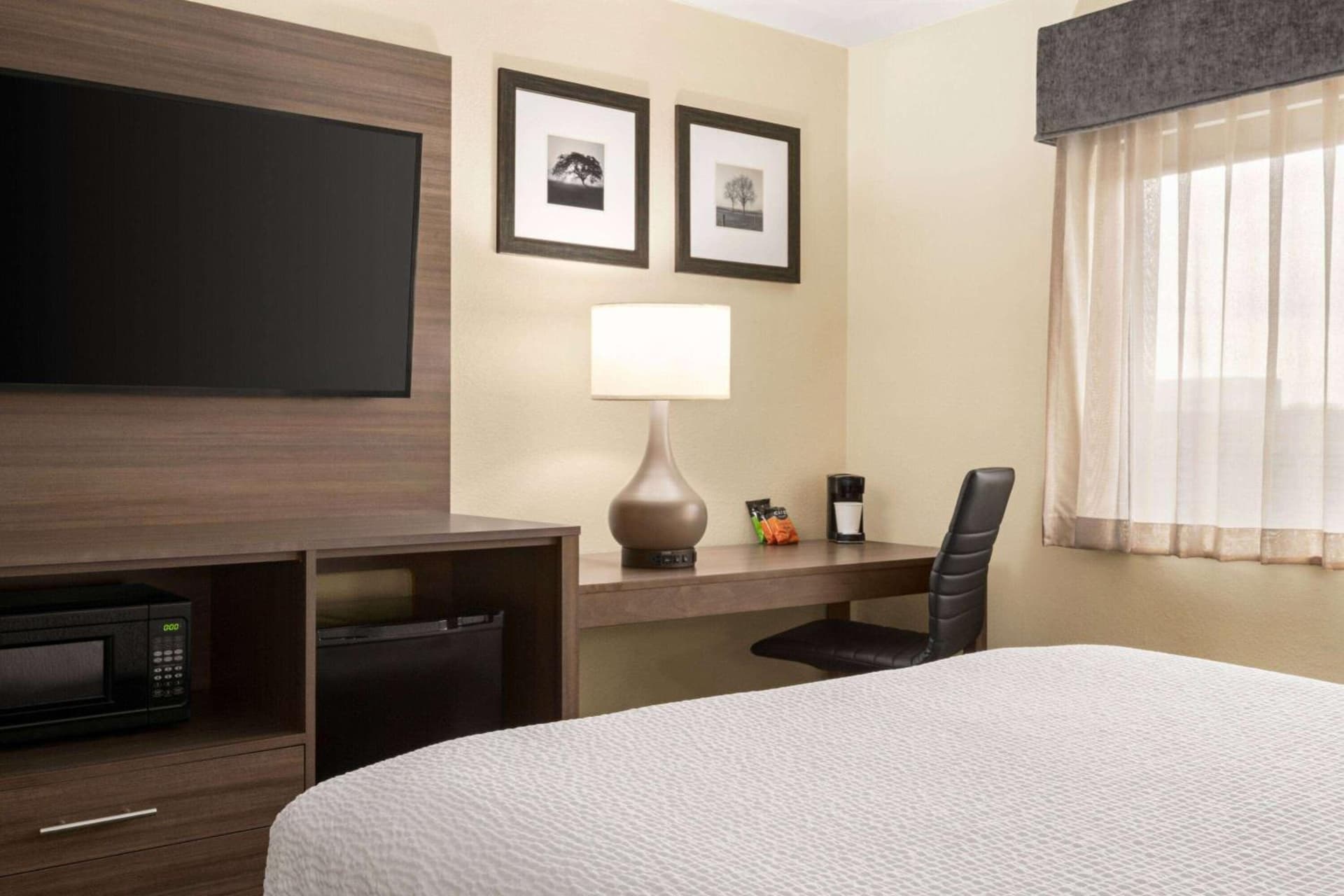 Best Western Plus Paper Valley Hotel gallery photo in Appleton, WI — image 23
