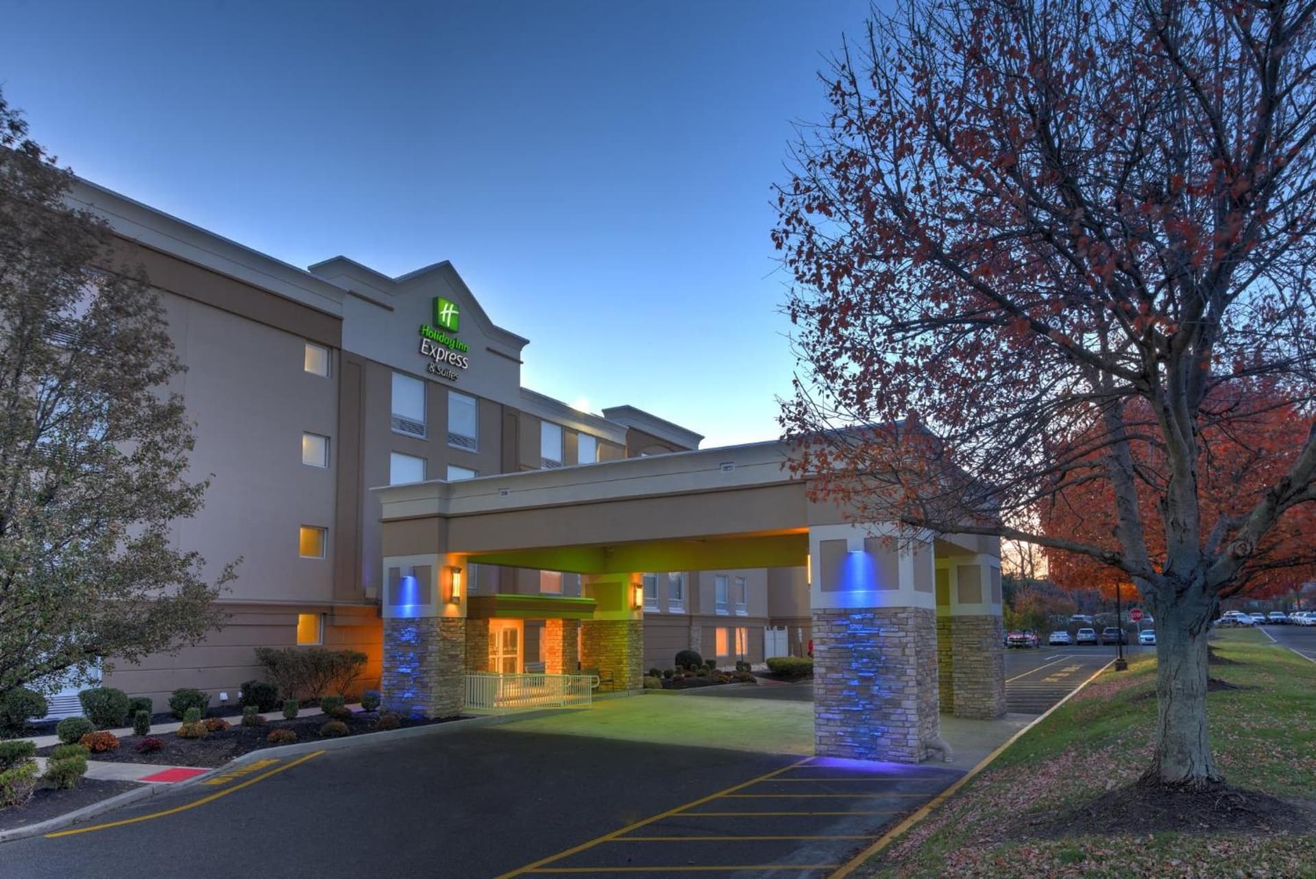 Holiday Inn Express & Suites West Long Branch - Eatontown by IHG gallery photo in West Long Branch, NJ — image 42
