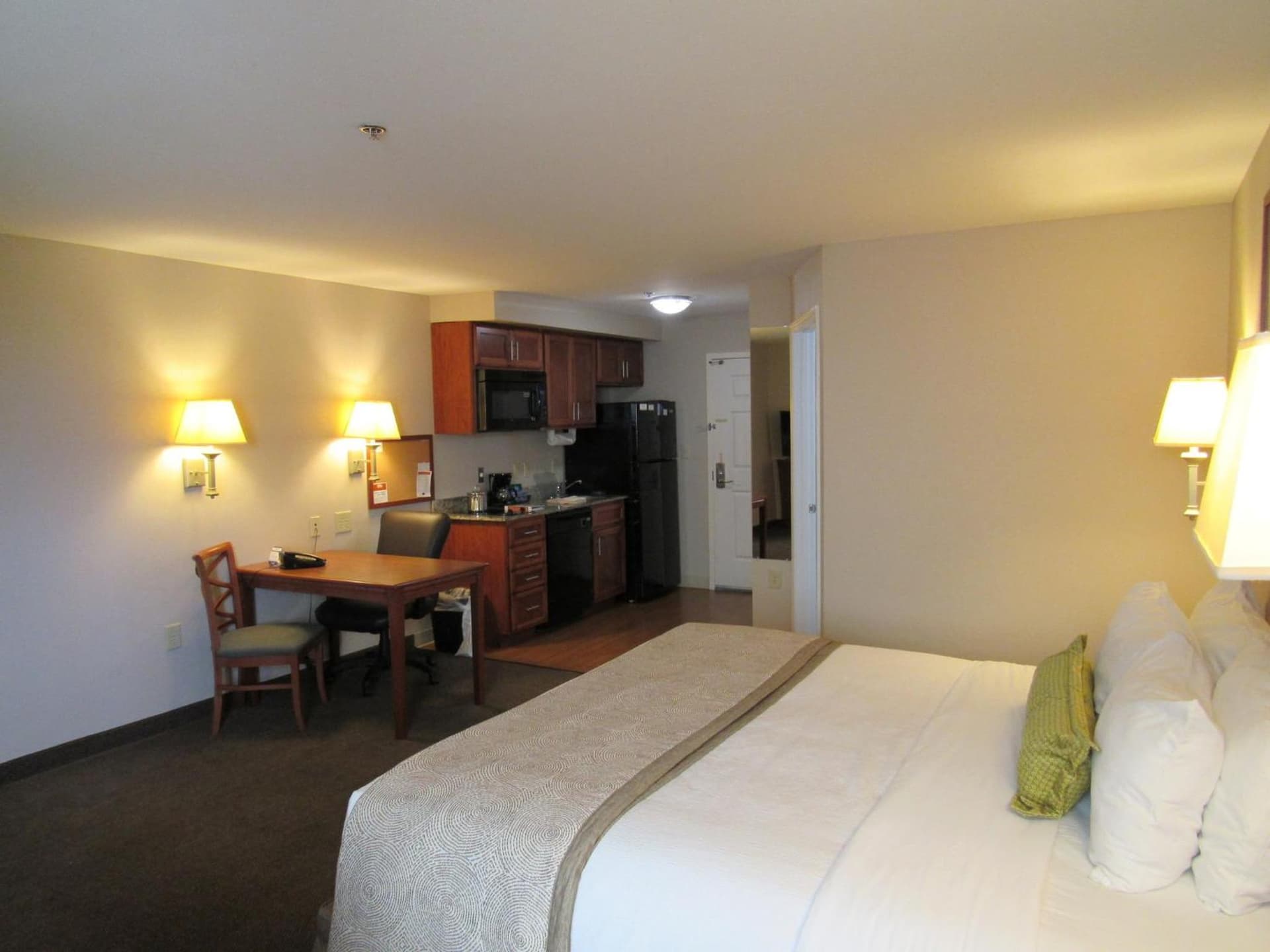 Candlewood Suites Murfreesboro by IHG gallery photo in Murfreesboro, TN — image 18