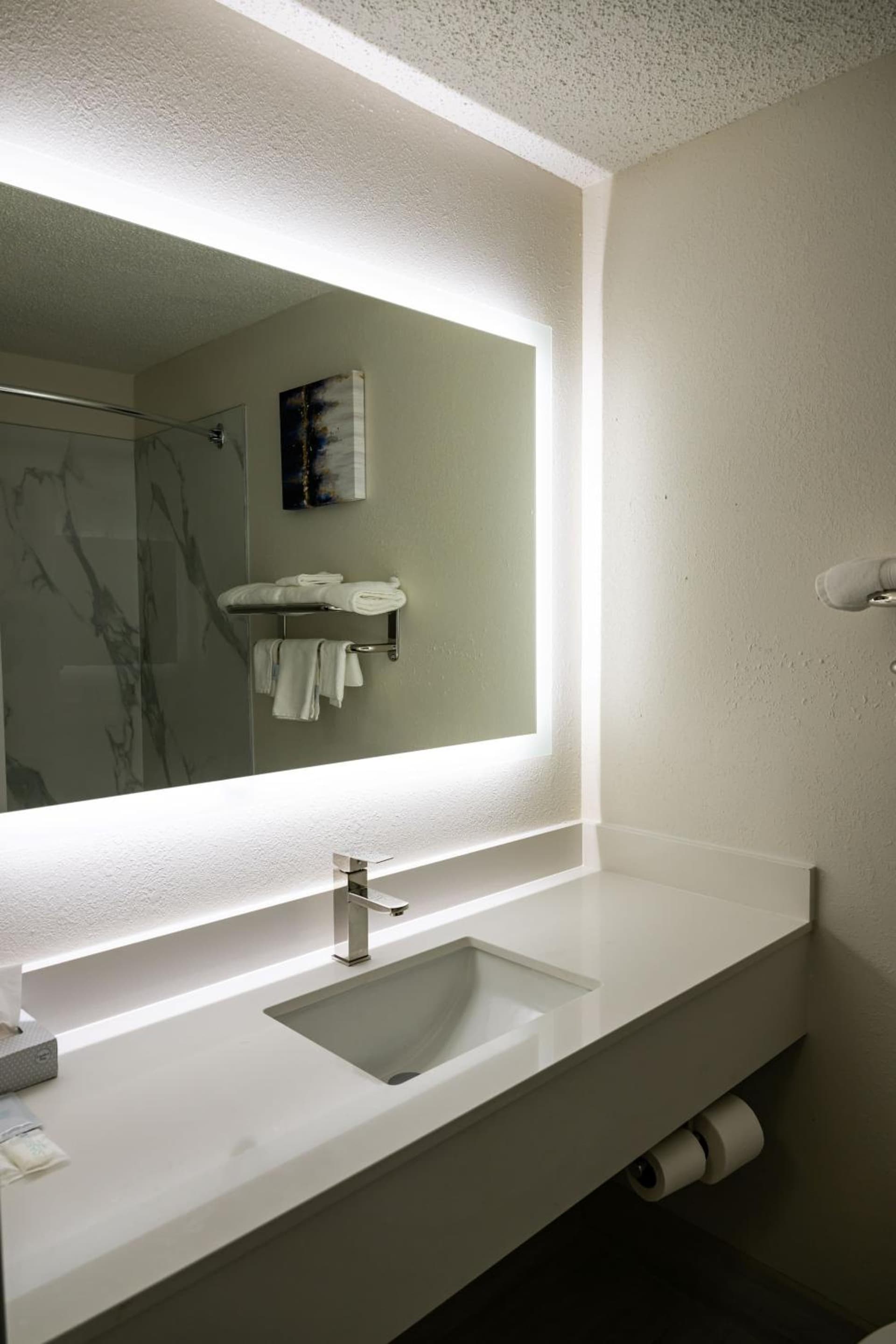 Best Western Greensboro Coliseum Inn gallery photo in Greensboro, NC — image 8