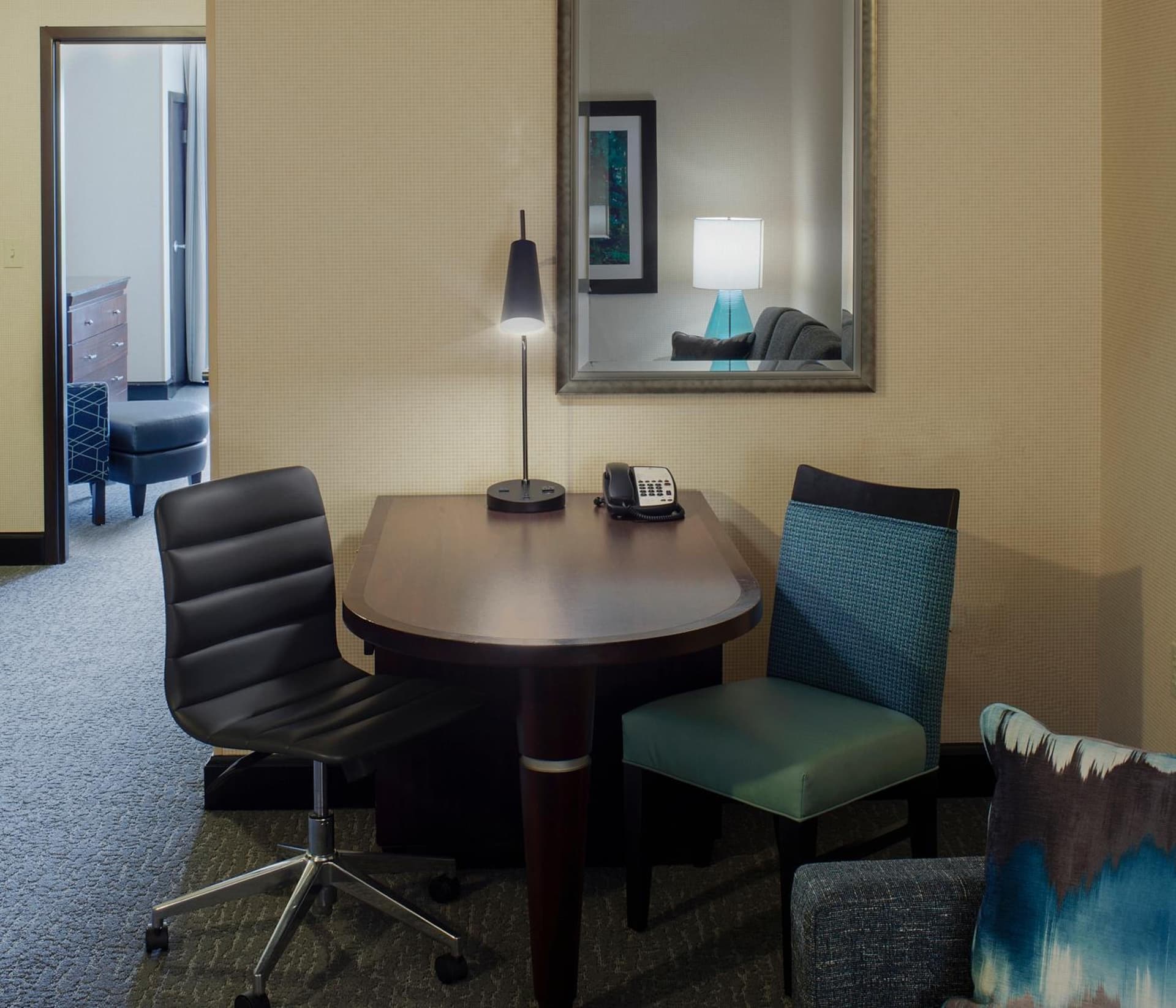 DoubleTree Suites by Hilton Bentonville gallery photo in Bentonville, AR — image 21