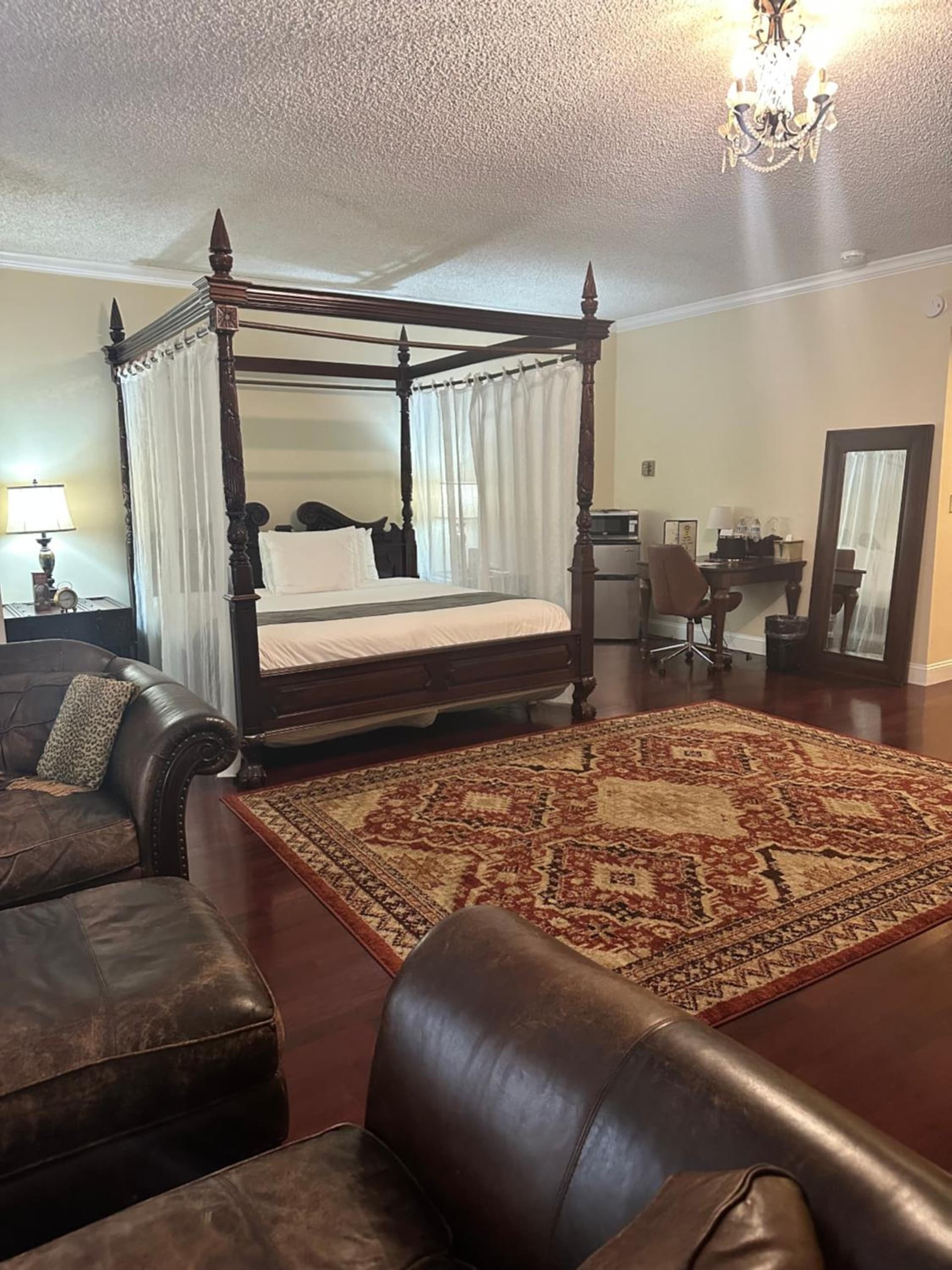 Colts Neck Inn Hotel gallery photo in Colts Neck — image 37