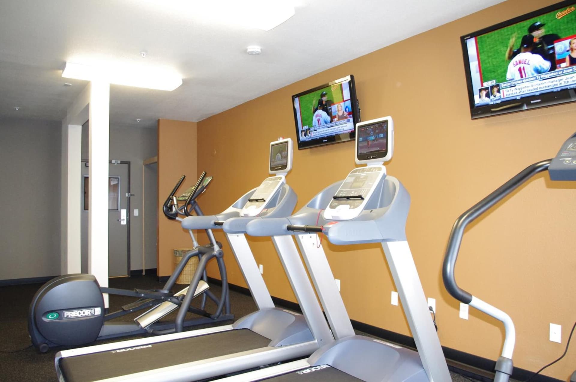 Radisson Hotel Portland Airport gallery photo in Portland, OR — image 31