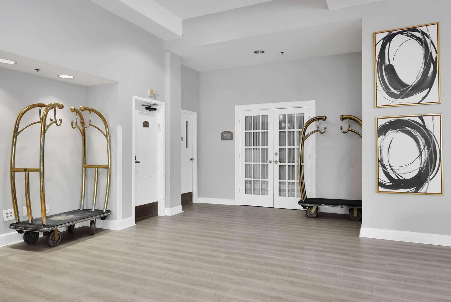 Ramada by Wyndham Jacksonville I-95 by Butler Blvd gallery photo in Jacksonville, FL — image 34