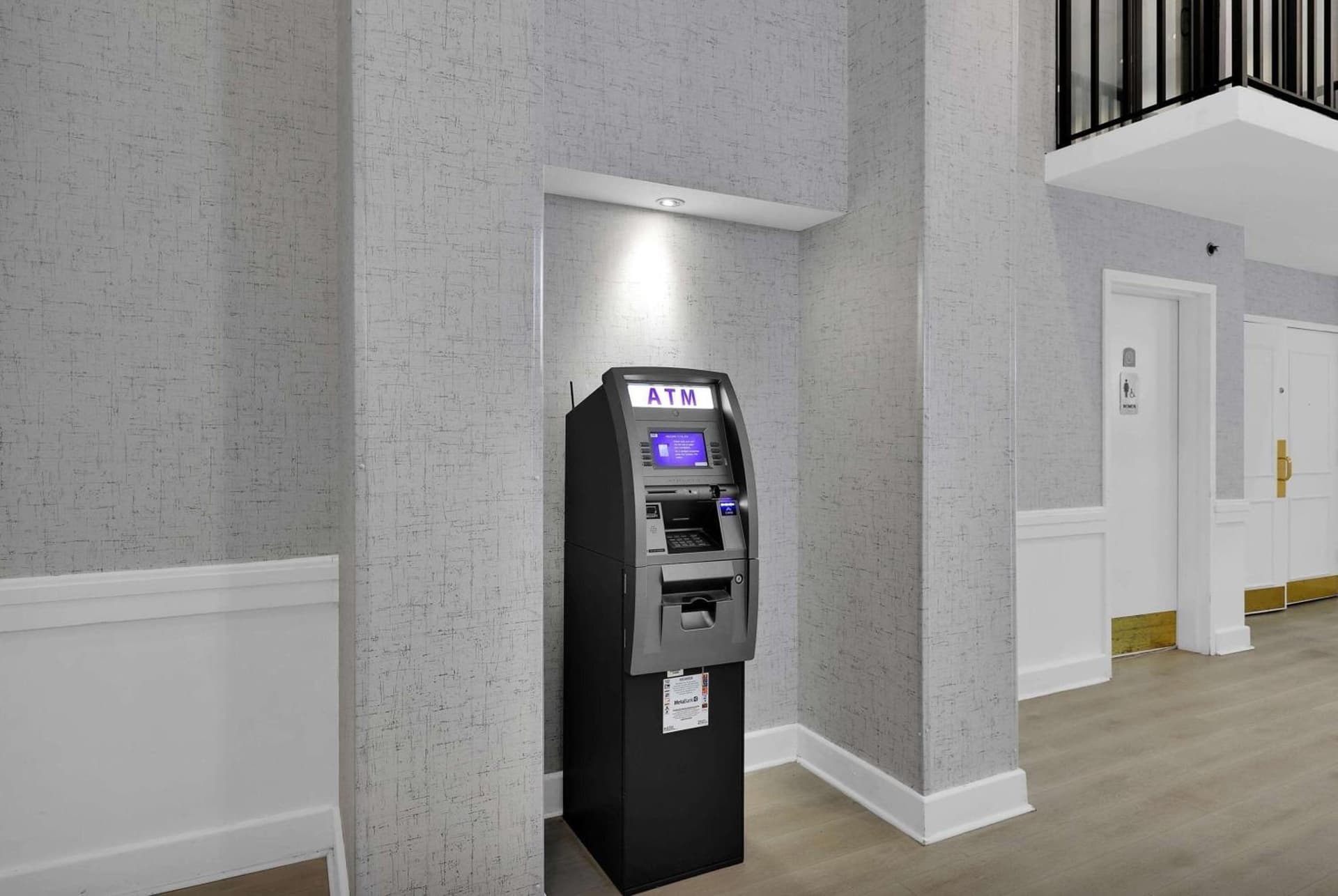 Ramada by Wyndham Jacksonville I-95 by Butler Blvd gallery photo in Jacksonville, FL — image 11