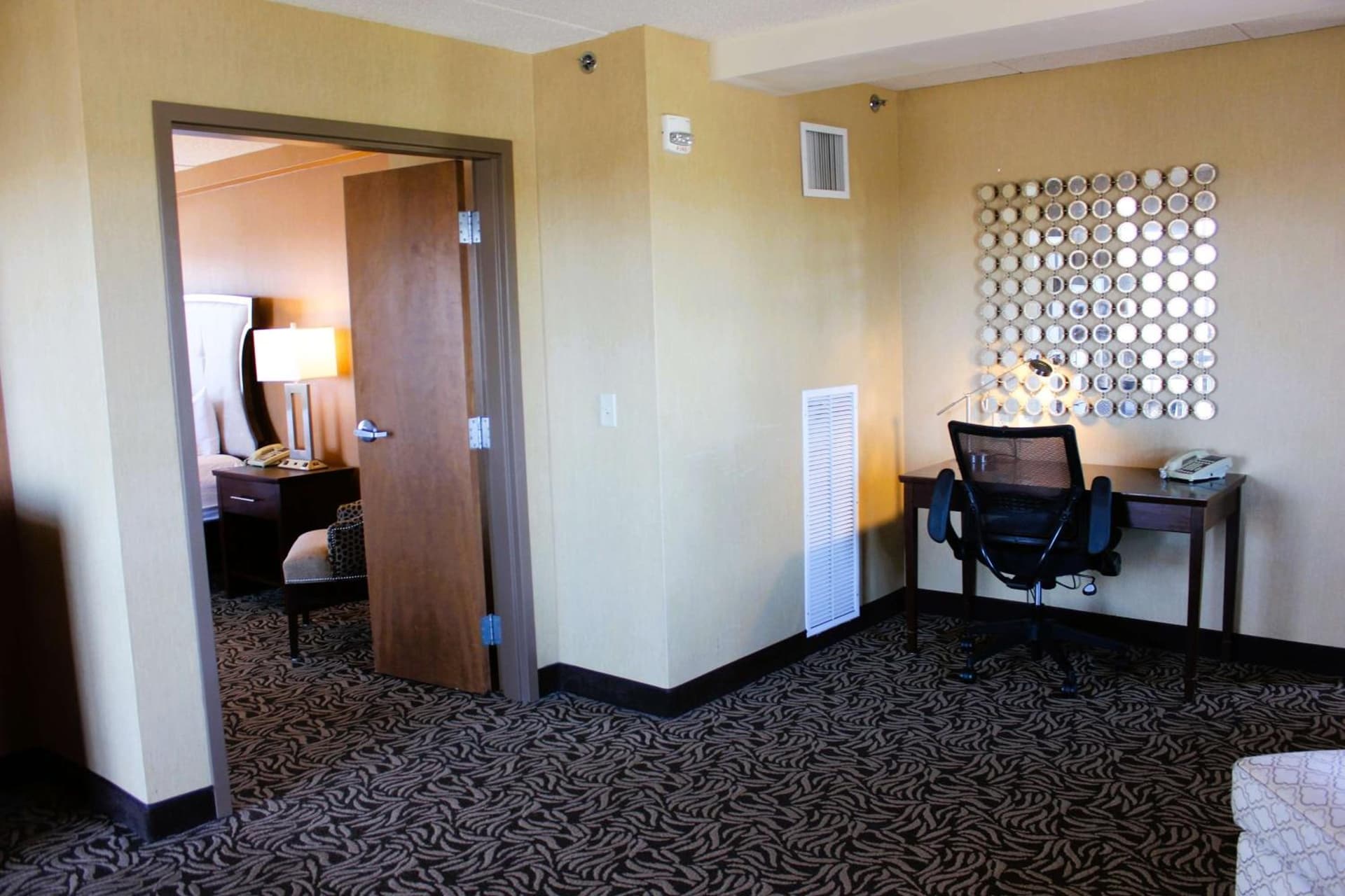 DoubleTree by Hilton Bay City - Riverfront gallery photo in Bay City, MI — image 42