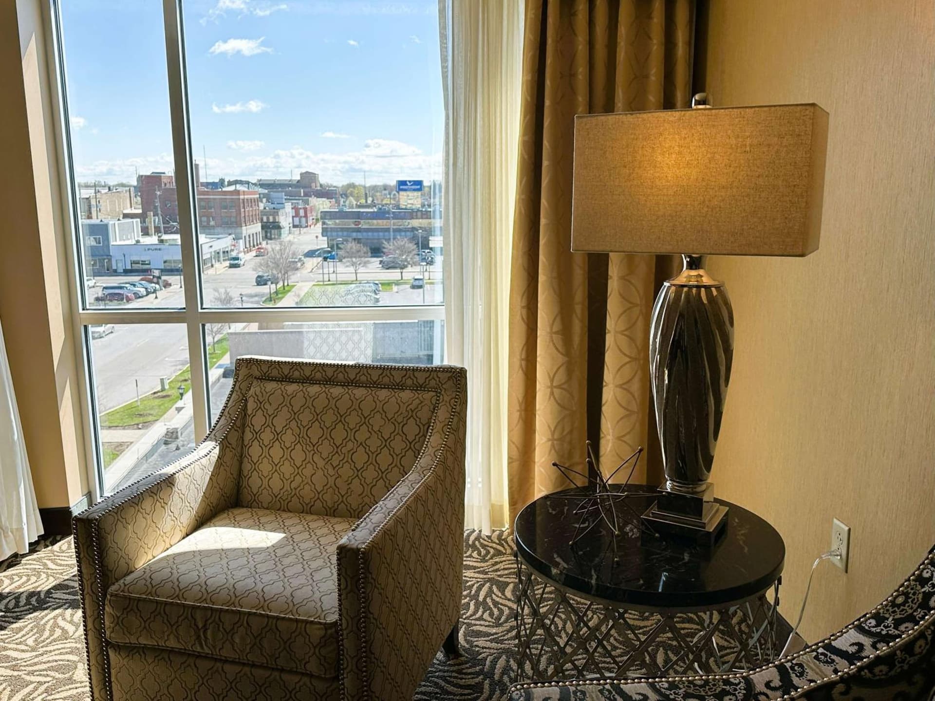 DoubleTree by Hilton Bay City - Riverfront gallery photo in Bay City, MI — image 11