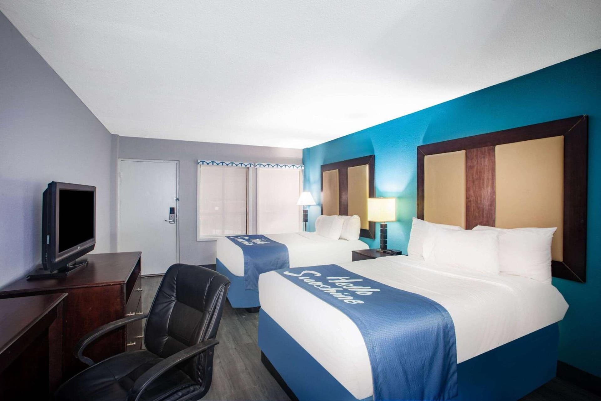 Days Inn by Wyndham Mobile I-65 gallery photo in Mobile, AL — image 18
