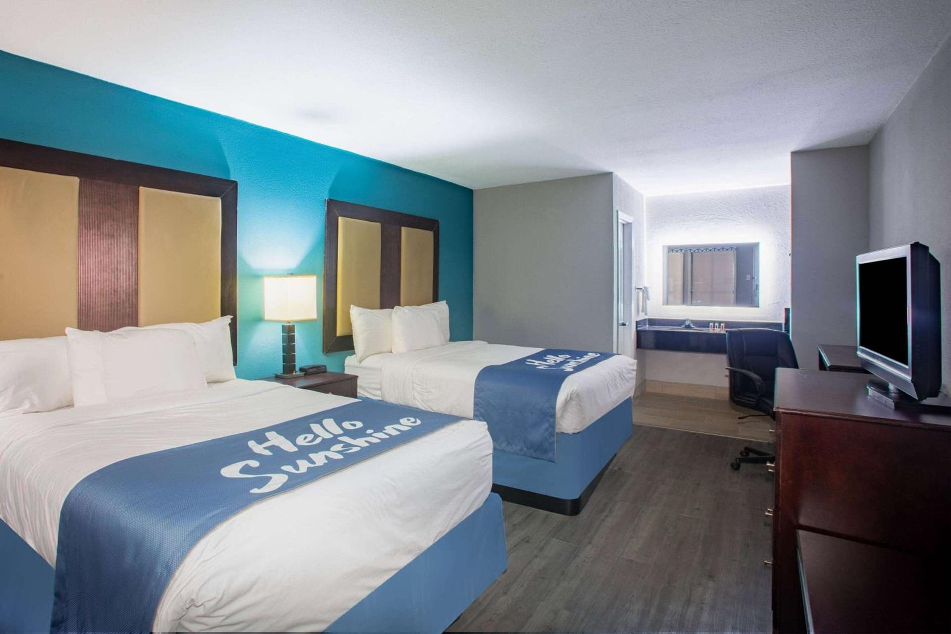 Days Inn by Wyndham Mobile I-65 gallery photo in Mobile, AL — image 38