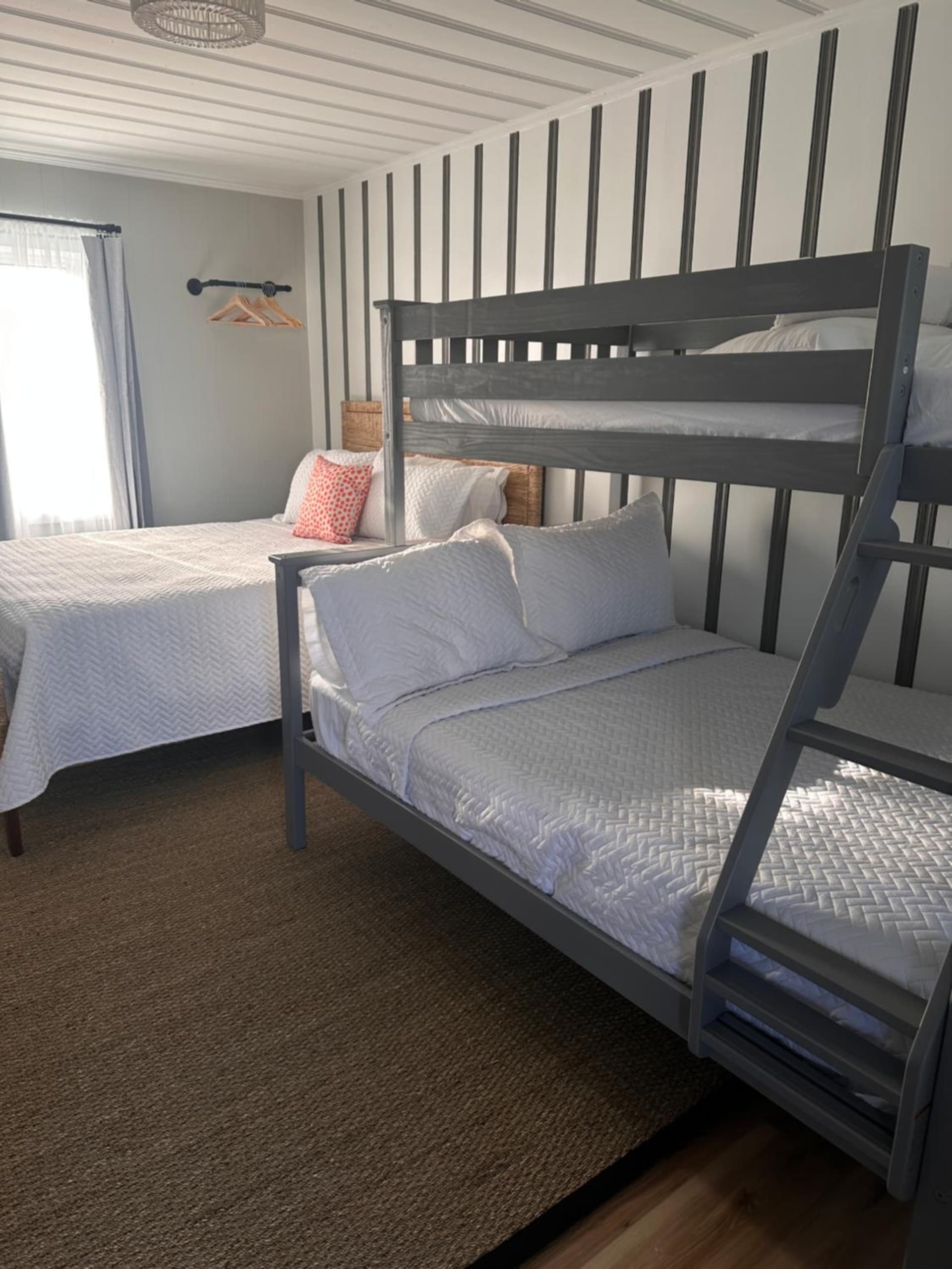 Seabirds Motel At Kure Beach gallery photo in Kure Beach, NC — image 11