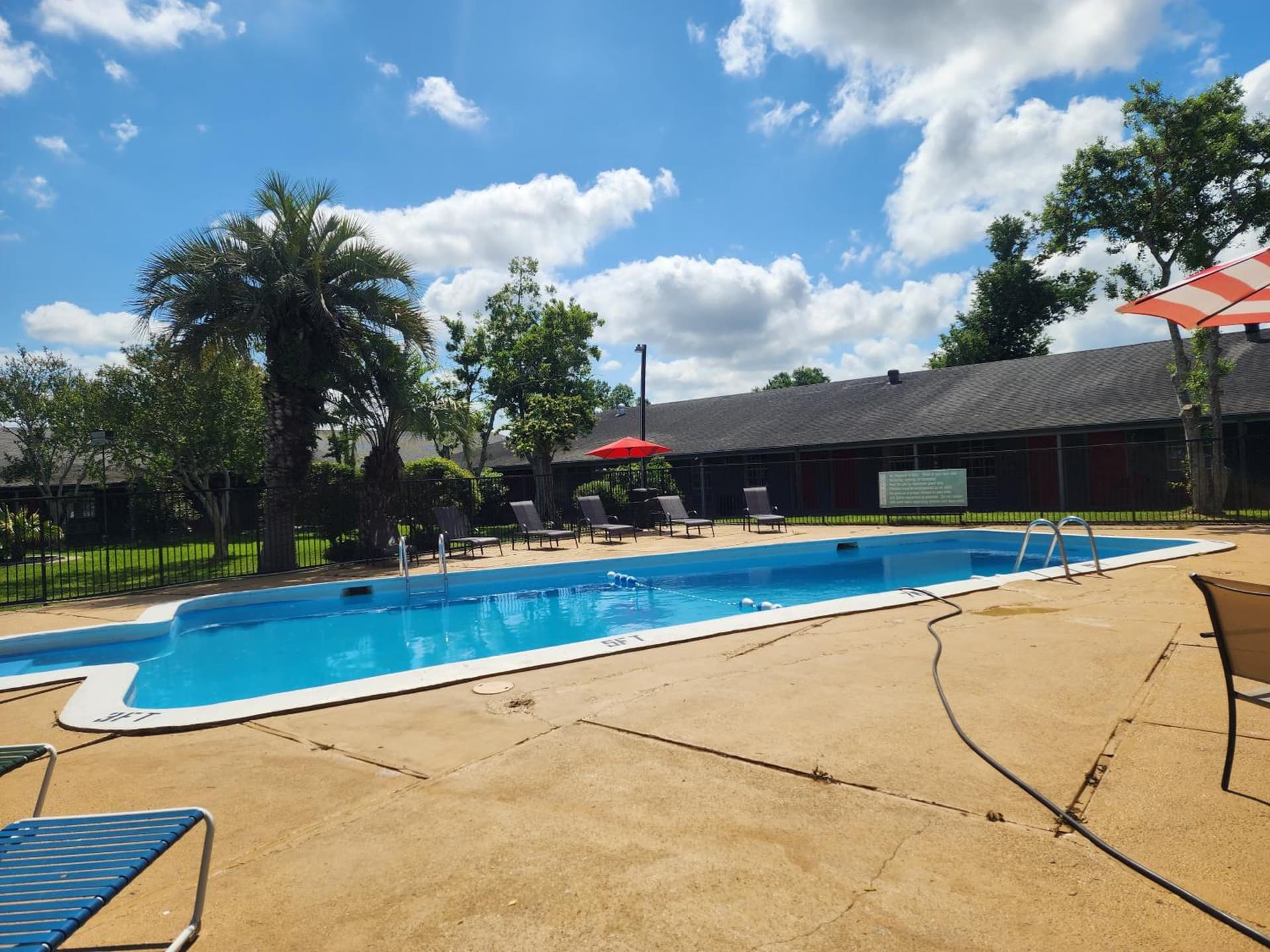 Red Carpet Inn - Houma gallery photo in Houma, LA — image 29
