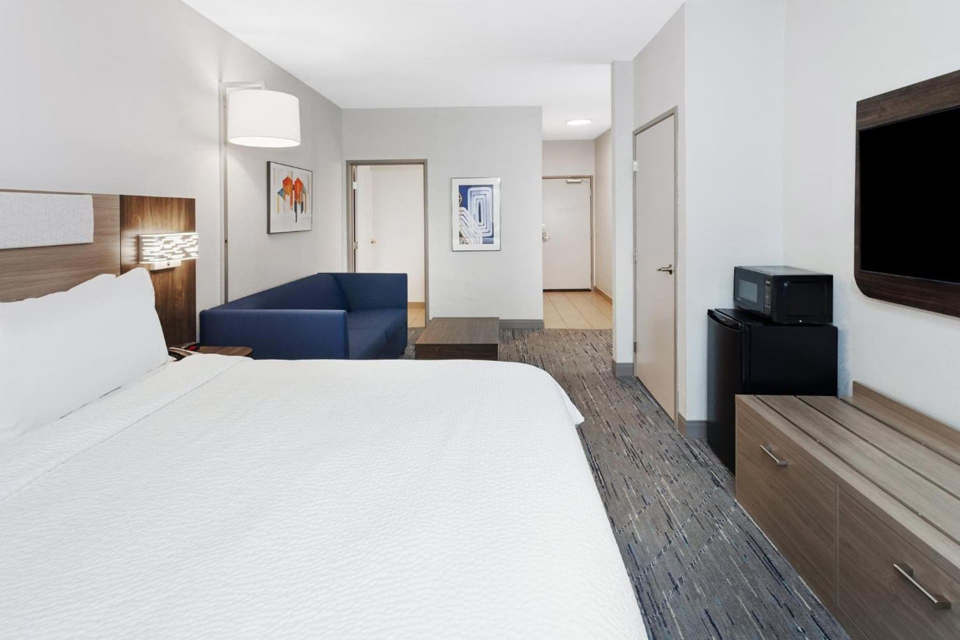 Holiday Inn Express & Suites Carmel North – Westfield by IHG gallery photo in Carmel, IN — image 34