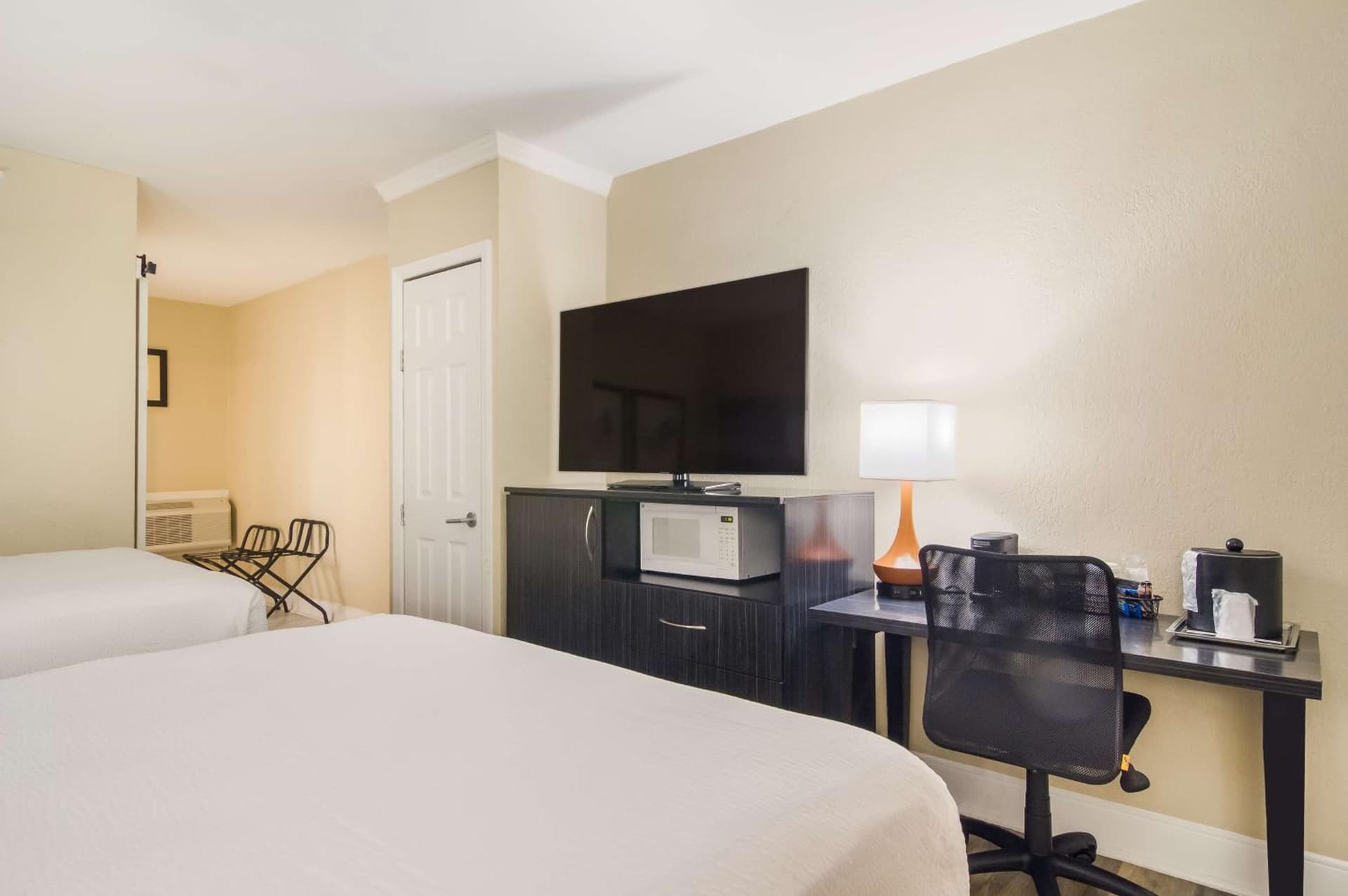 Best Western Historic Bayfront interior in St. Augustine, FL — gallery photo 2