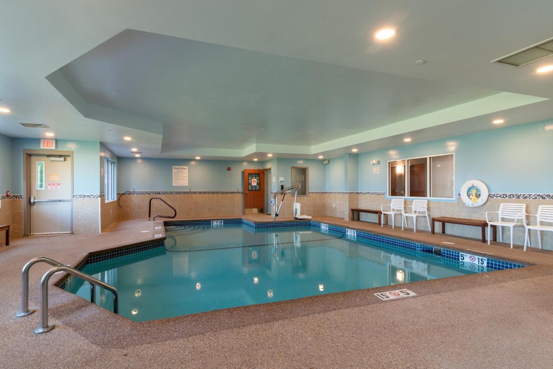 Holiday Inn Express Hotel & Suites Hampton South-Seabrook by IHG gallery photo in Seabrook, NH — image 63
