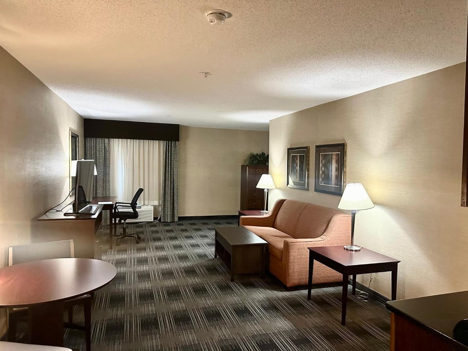 Holiday Inn Express and Suites Meriden by IHG gallery photo in Meriden, CT — image 19
