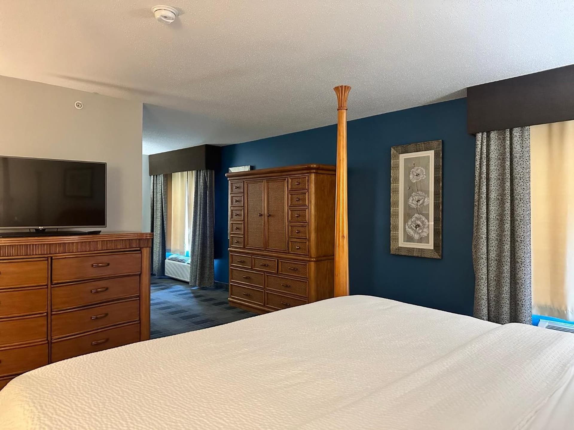Holiday Inn Express and Suites Meriden by IHG gallery photo in Meriden, CT — image 16