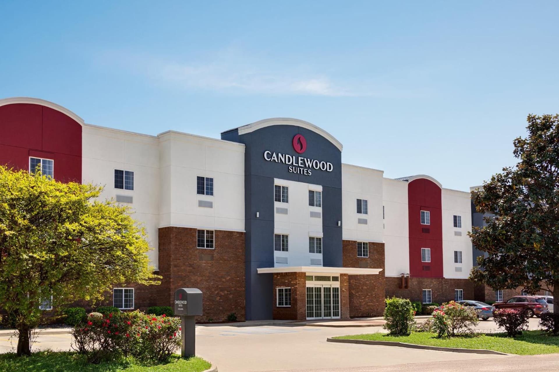Candlewood Suites Vicksburg by IHG featured exterior or lobby in Vicksburg, MS — similar hotel