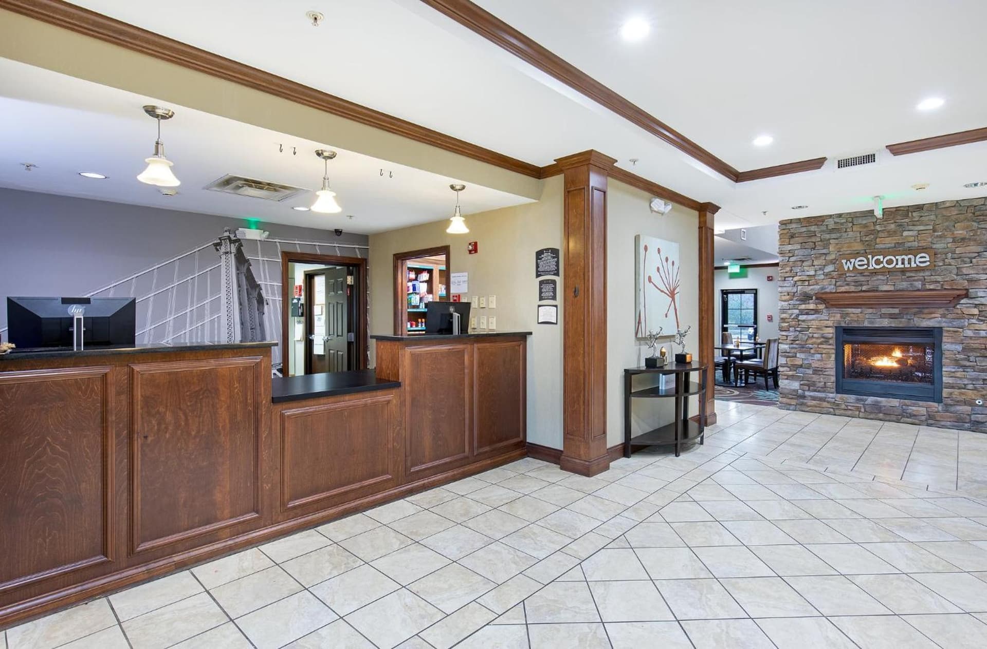 Staybridge Suites-Knoxville Oak Ridge by IHG interior in Oak Ridge, TN — gallery photo 2