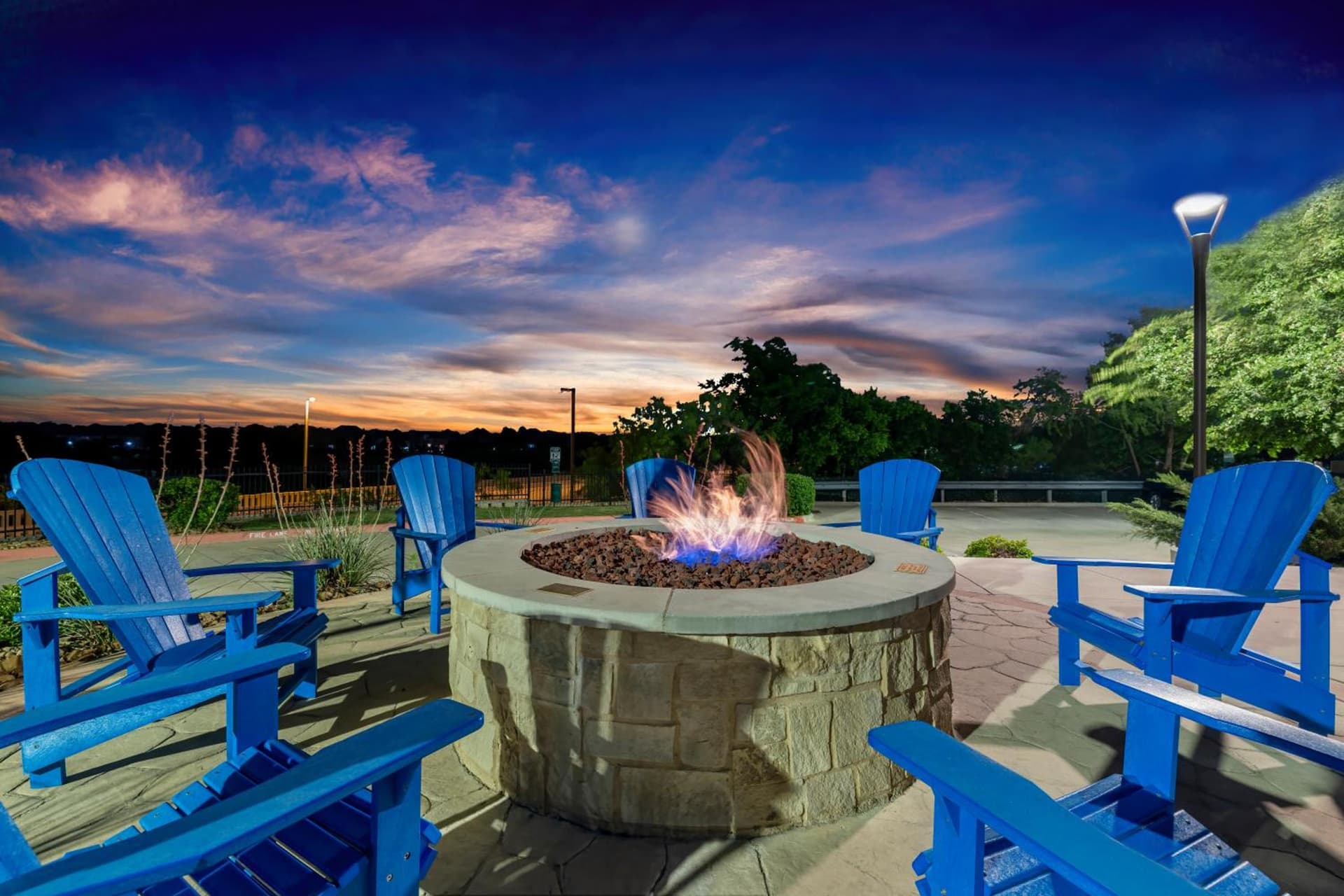 Soka Suites Dallas - Las Colinas gallery photo in Irving, TX — image 23
