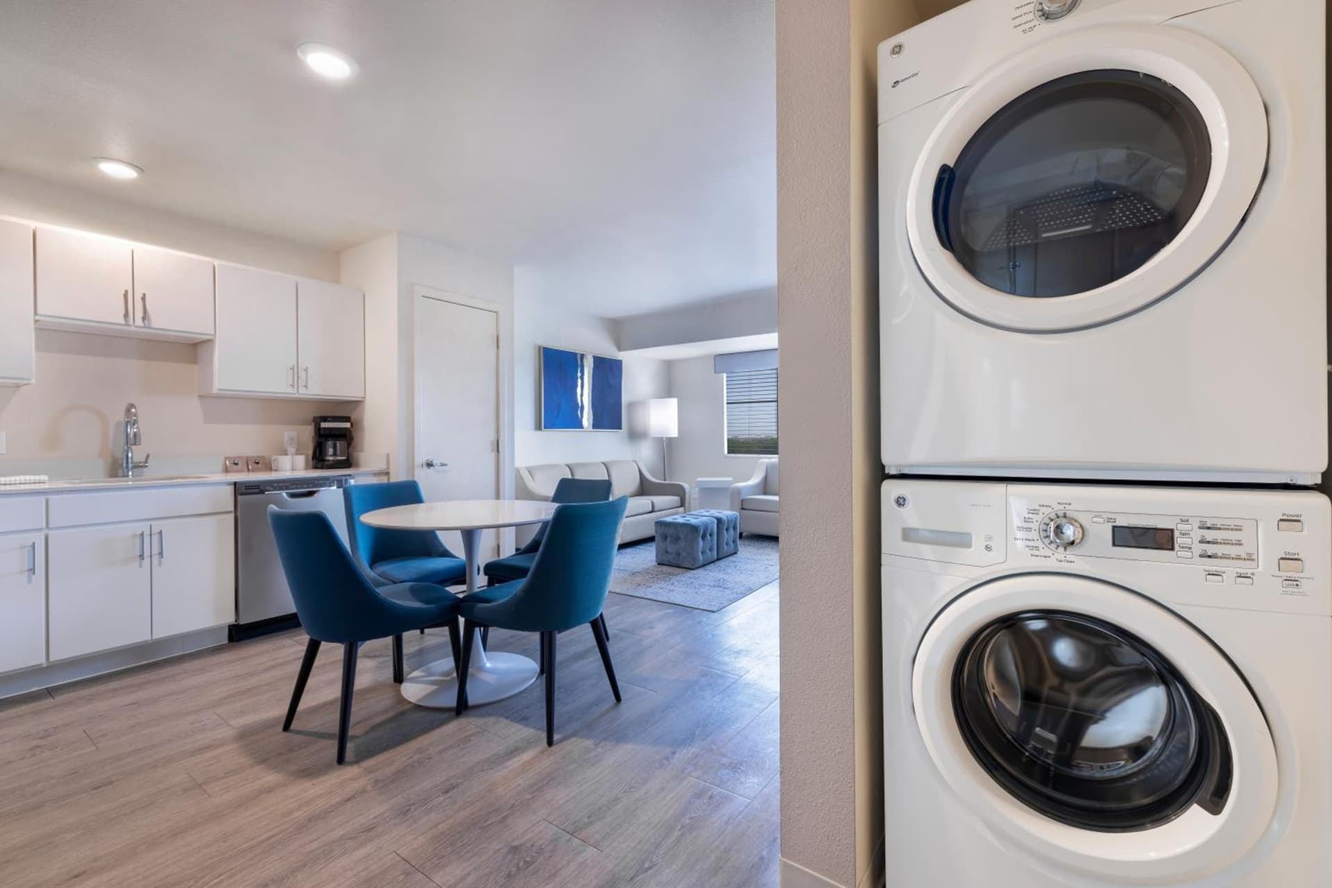 Soka Suites Dallas - Las Colinas gallery photo in Irving, TX — image 28