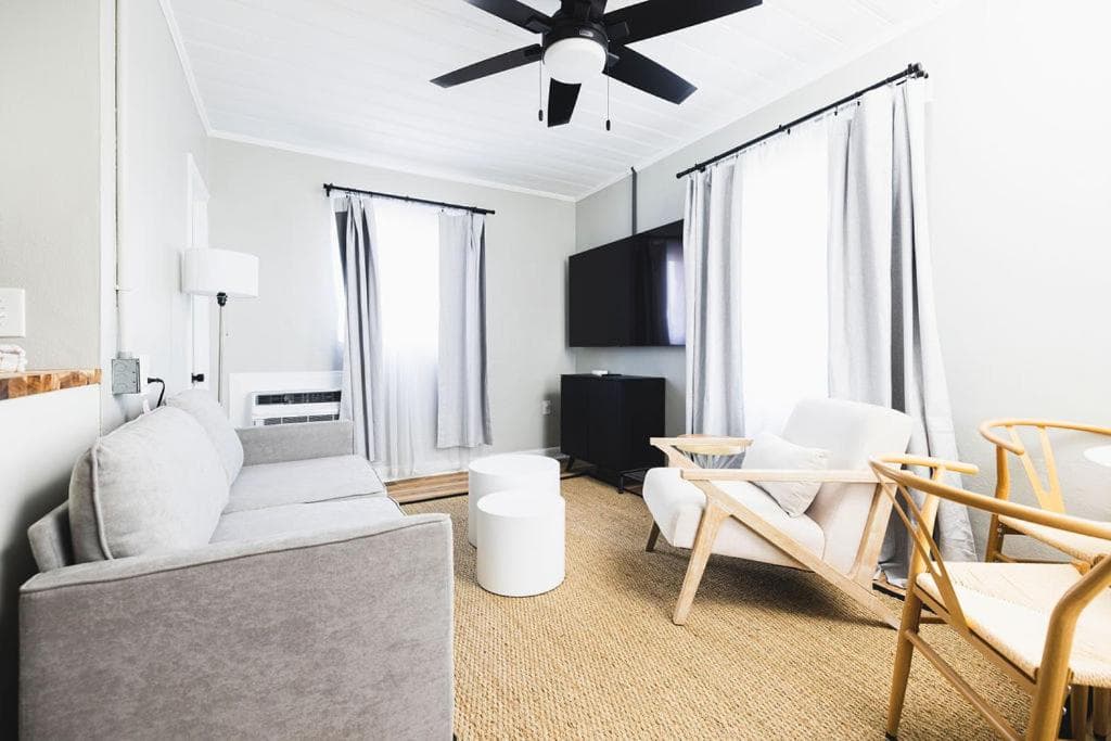 Seabirds Motel At Kure Beach gallery photo in Kure Beach, NC — image 55