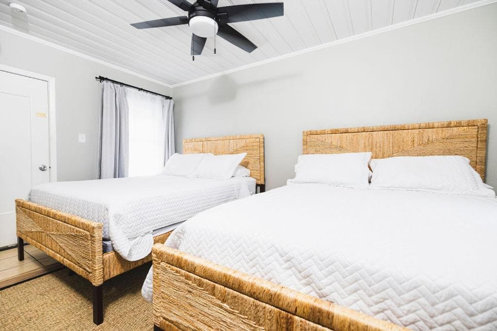 Seabirds Motel At Kure Beach gallery photo in Kure Beach, NC — image 25