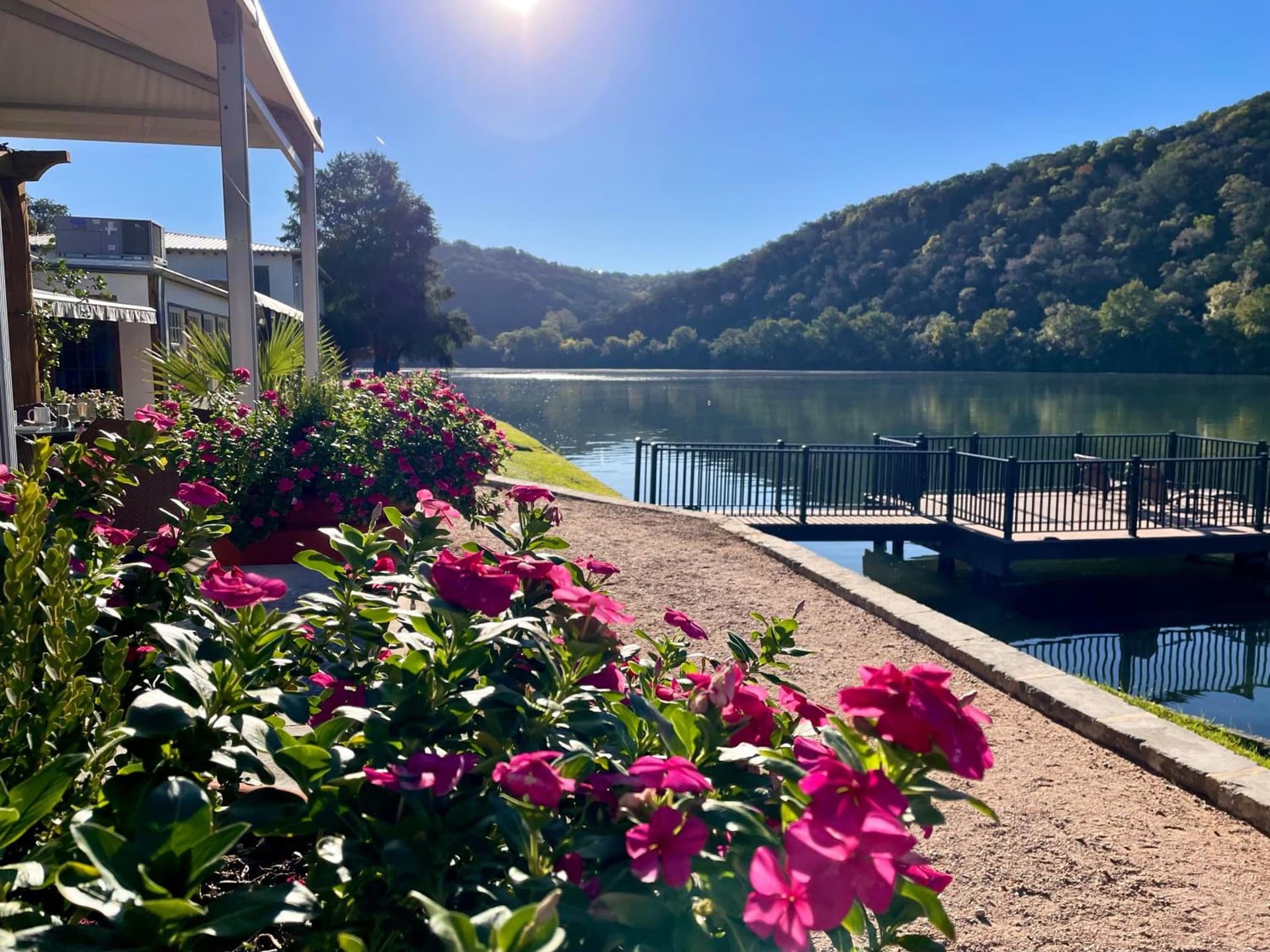 Lake Austin Spa Resort - All Inclusive interior in Austin, TX — gallery photo 2
