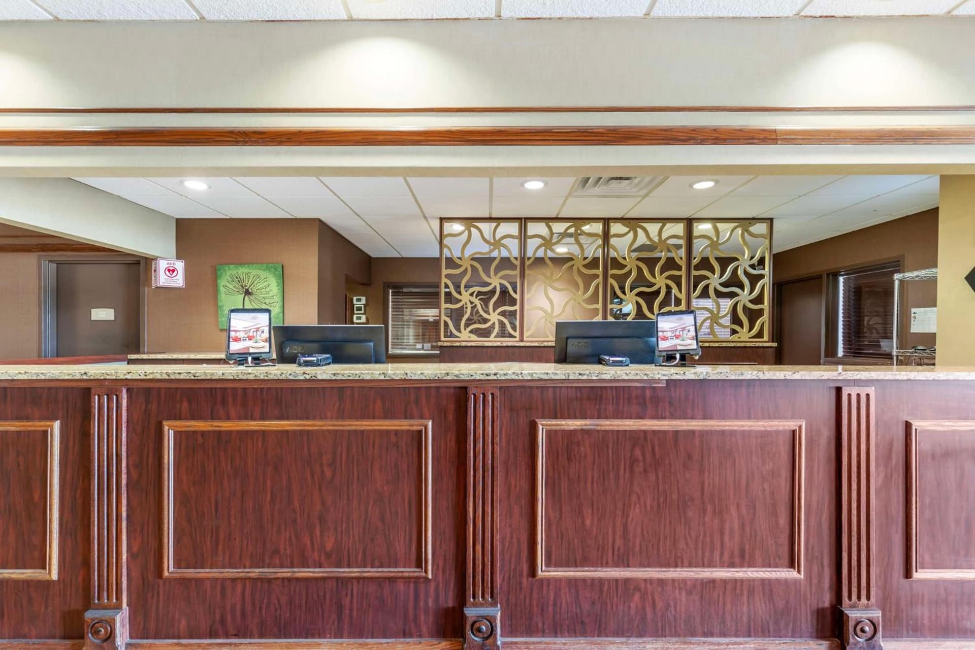 Best Western Plus Steeplegate Inn gallery photo in Davenport, IA — image 14