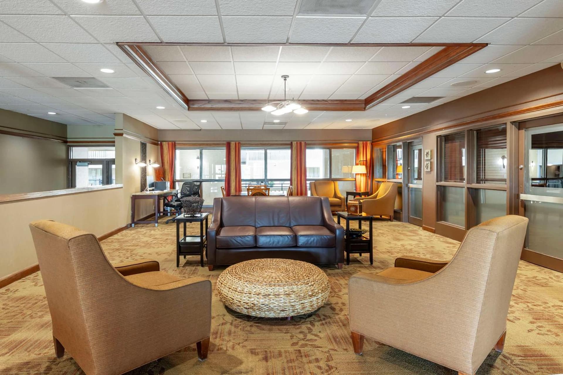 Best Western Plus Steeplegate Inn gallery photo in Davenport, IA — image 23