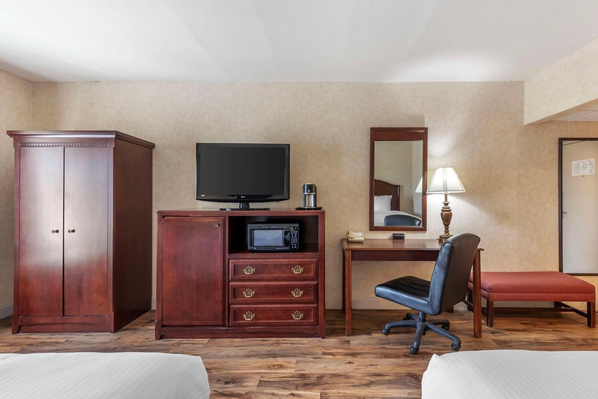 Best Western Plus Steeplegate Inn gallery photo in Davenport, IA — image 25