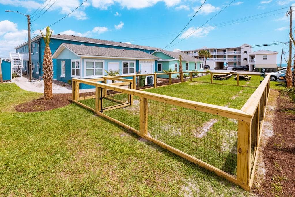 Seabirds Motel At Kure Beach gallery photo in Kure Beach, NC — image 64