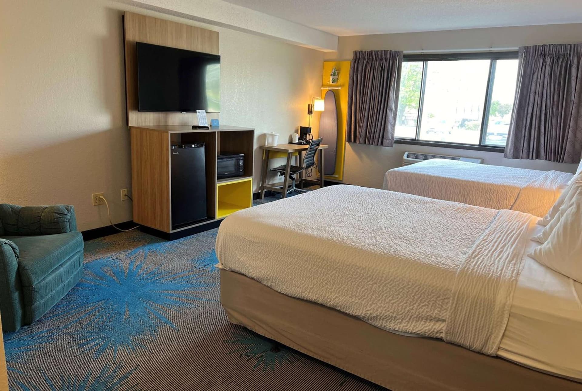 Days Inn & Suites by Wyndham Des Moines Airport gallery photo in Des Moines, IA — image 57