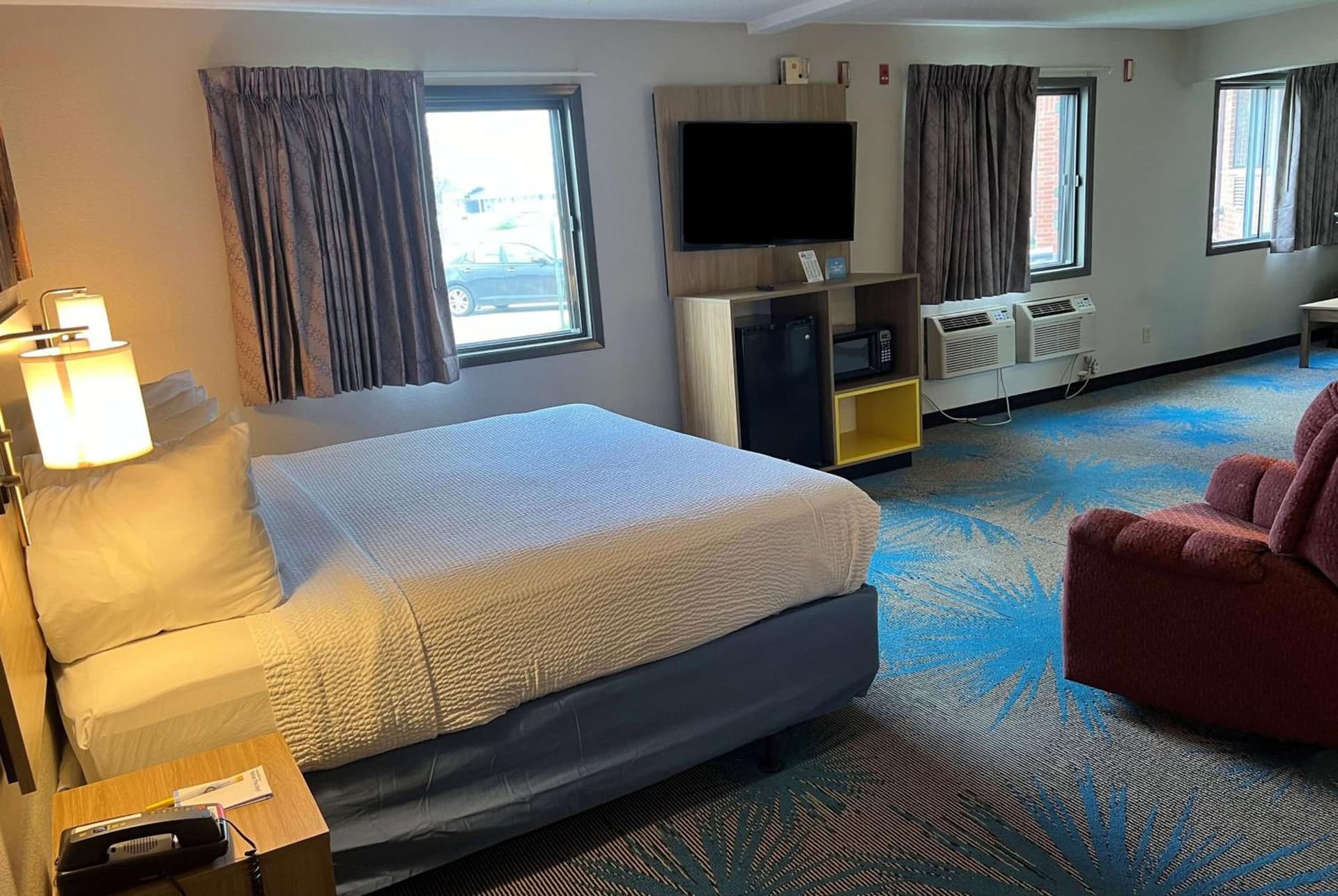 Days Inn & Suites by Wyndham Des Moines Airport gallery photo in Des Moines, IA — image 14