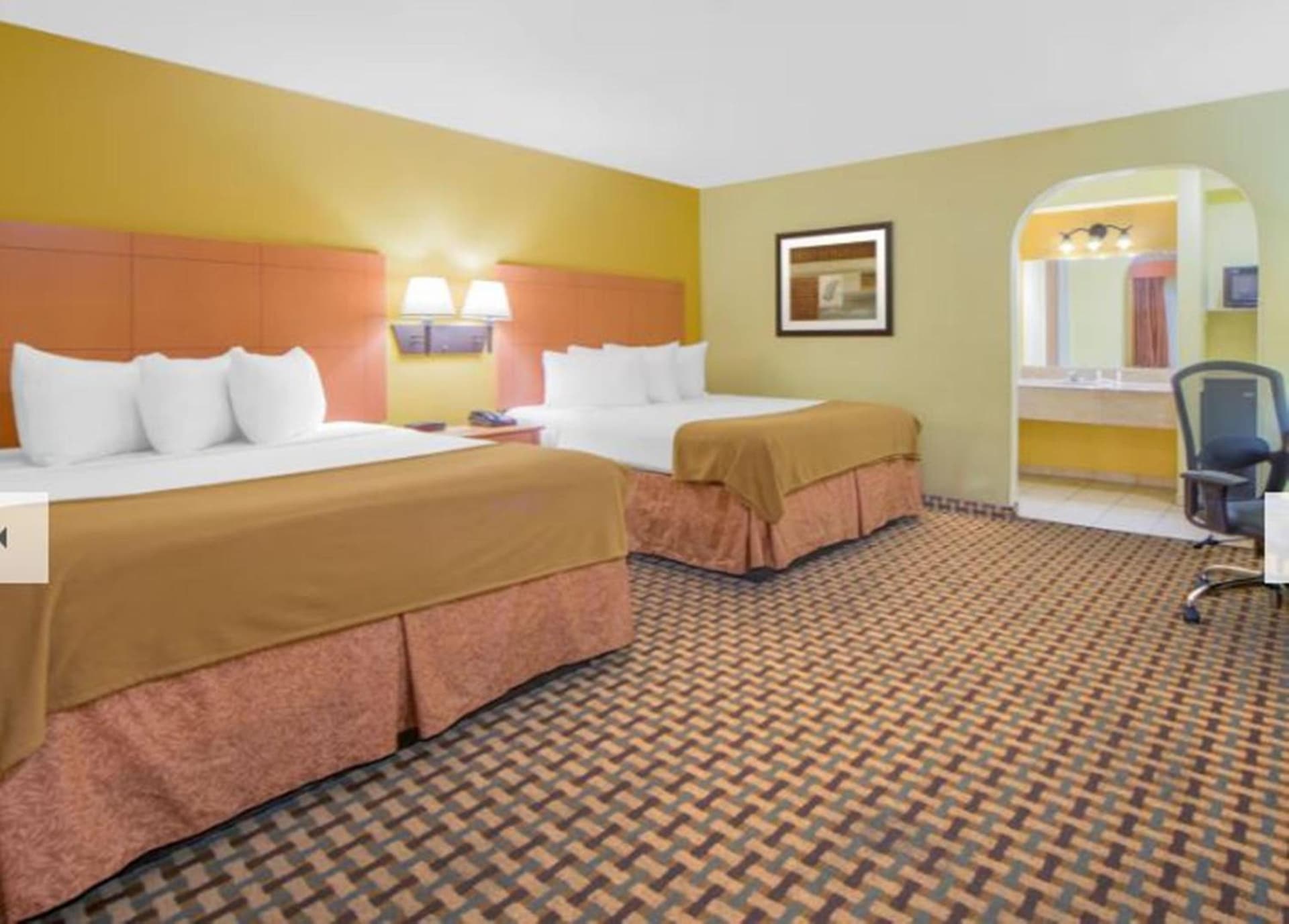 Days Inn by Wyndham Lubbock South gallery photo in Lubbock, TX — image 23