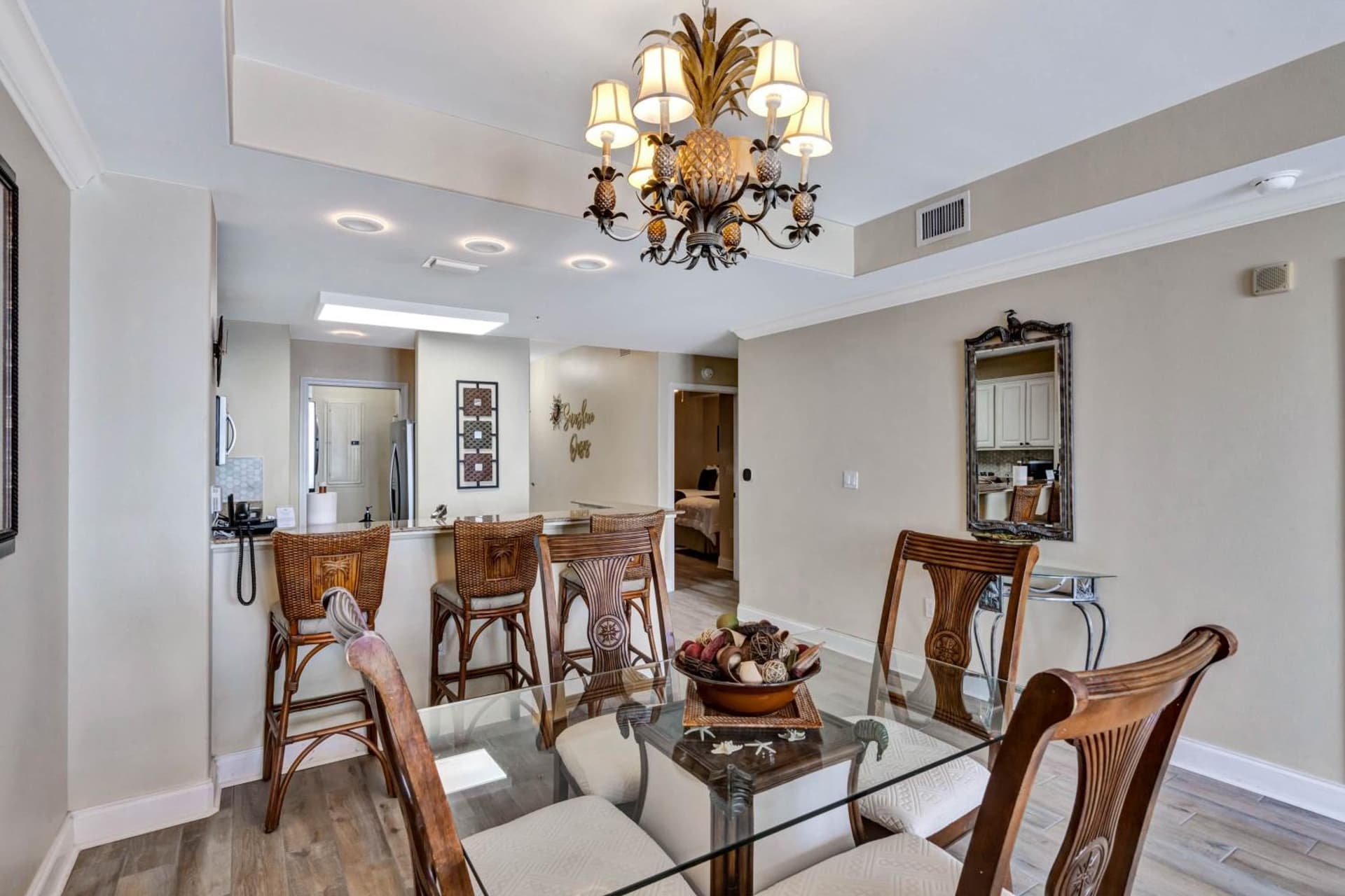 Sunshine Oasis - Orlando Lakefront Luxury property views in Orlando, FL — gallery photo 3