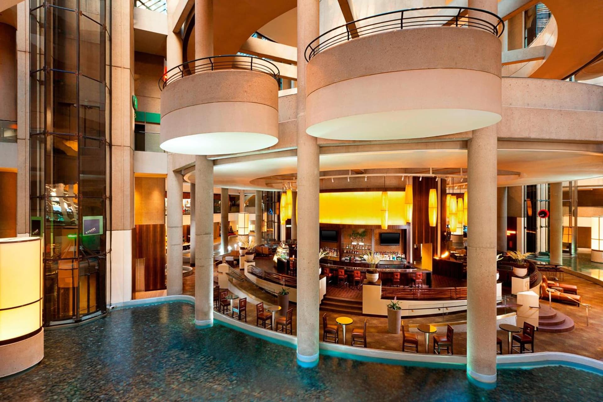 The Westin Bonaventure Hotel & Suites, Los Angeles gallery photo in Los Angeles, CA — image 81