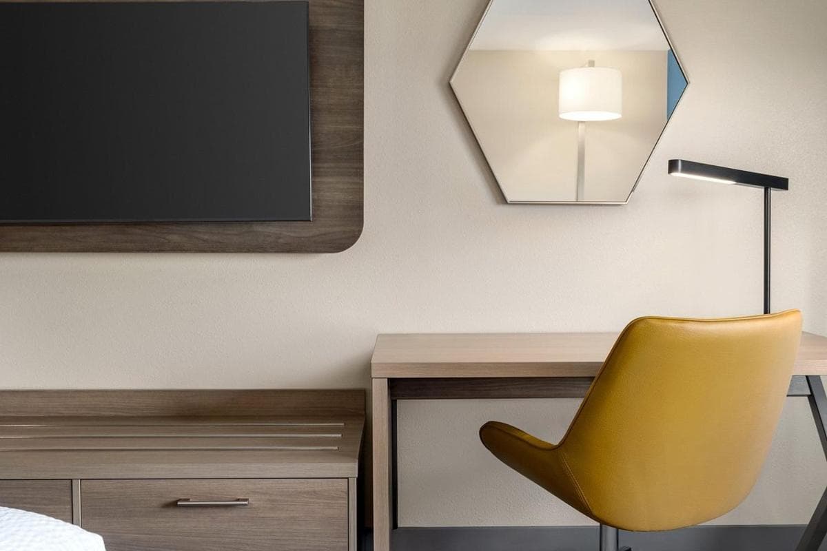 Holiday Inn Express & Suites Albany Airport Area - Latham by IHG gallery photo in Latham, NY — image 32