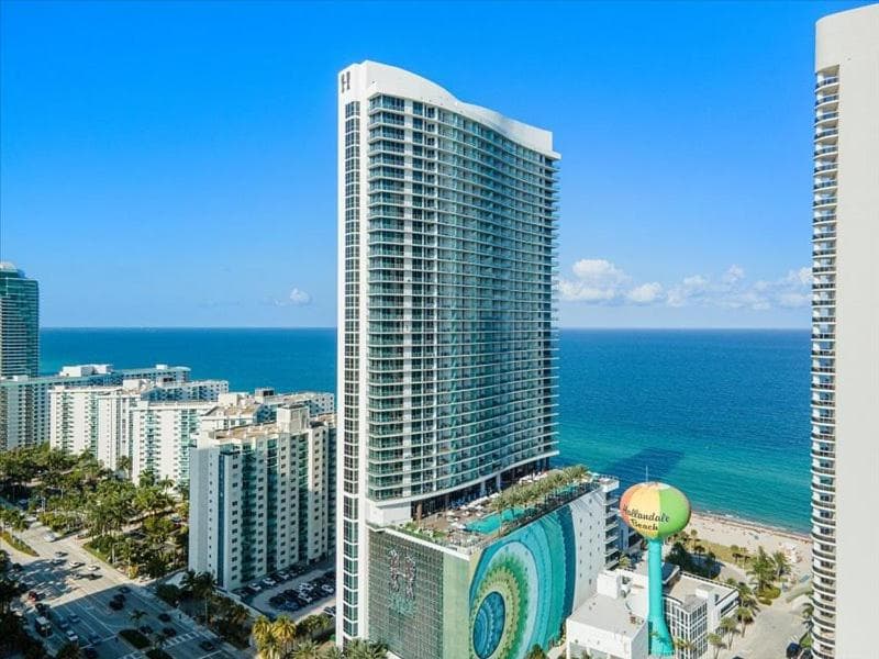 Beachside Contemporary Residence in Lyfe featured exterior or lobby in Hollywood, FL — similar hotel