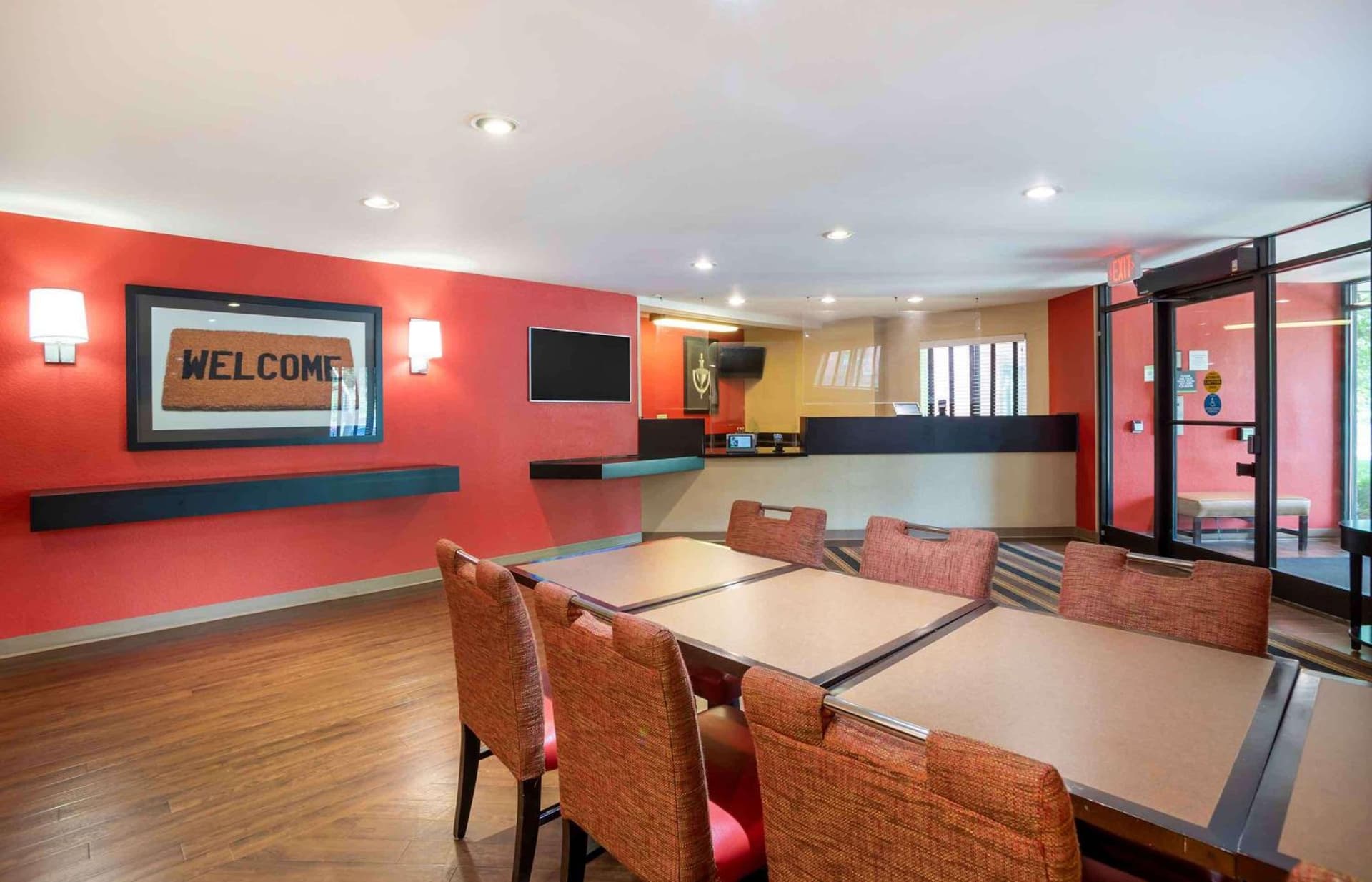 Extended Stay America Select Suites - Columbia - Gateway Drive property views in Columbia, MD — gallery photo 3