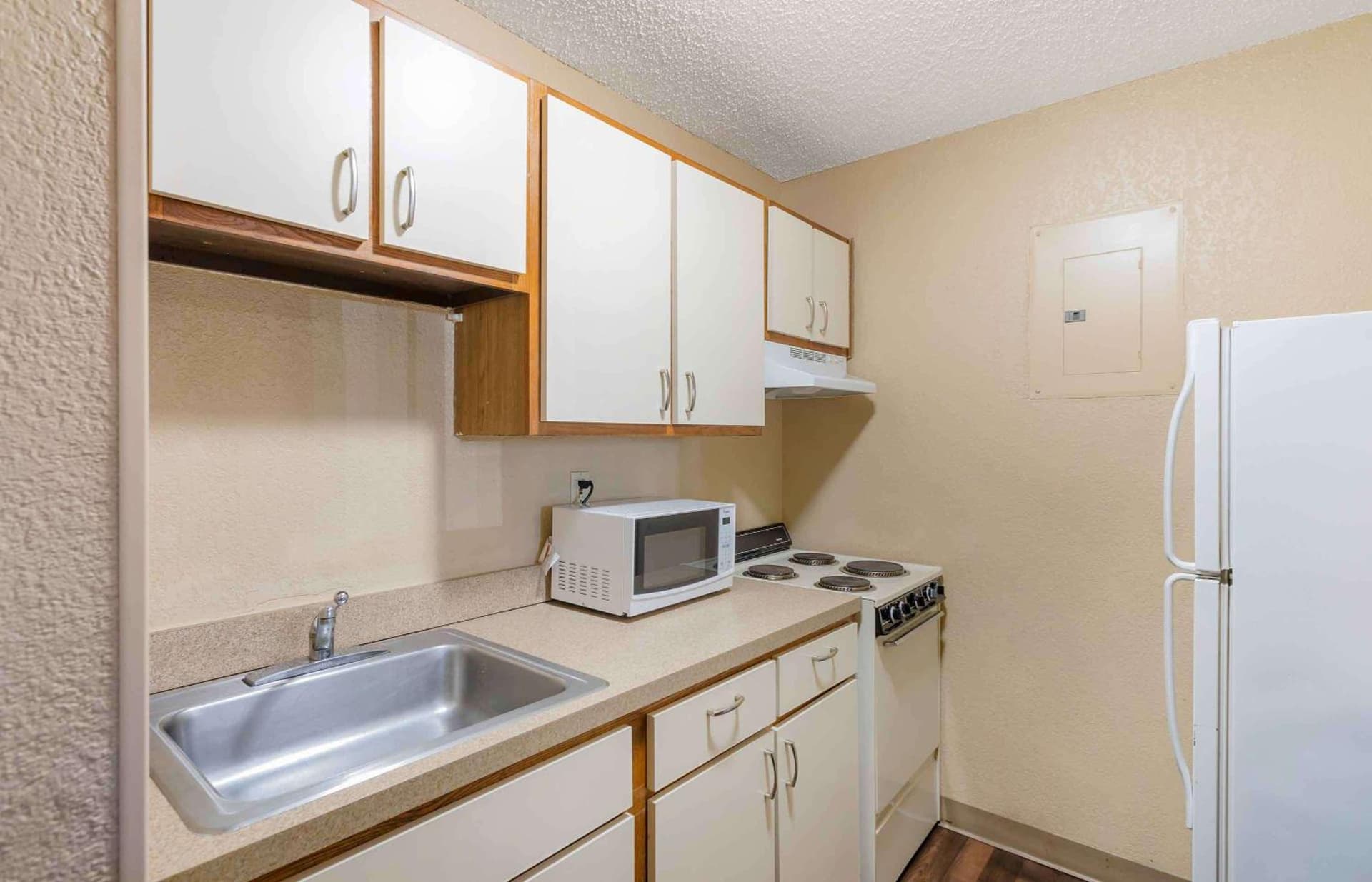 Extended Stay America Select Suites - Columbia - Gateway Drive gallery photo in Columbia, MD — image 32